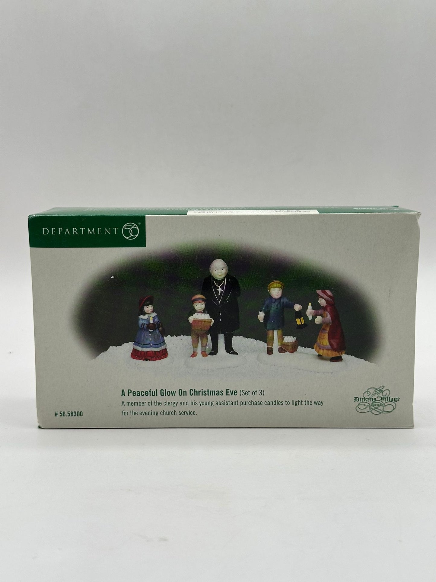 Department 56 - A Peaceful Glow on Christmas Eve - Dickens' Village