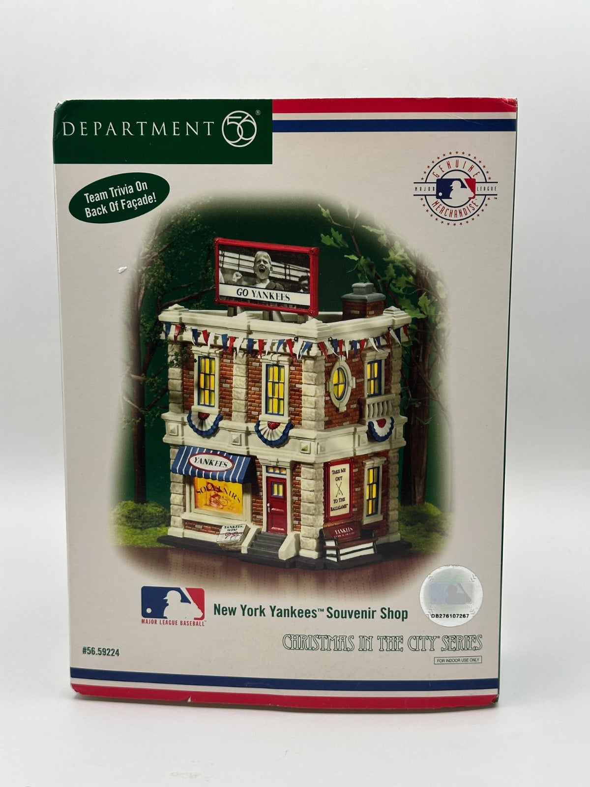 Department 56 - New York Yankees Souvenir Shop - Christmas in the City