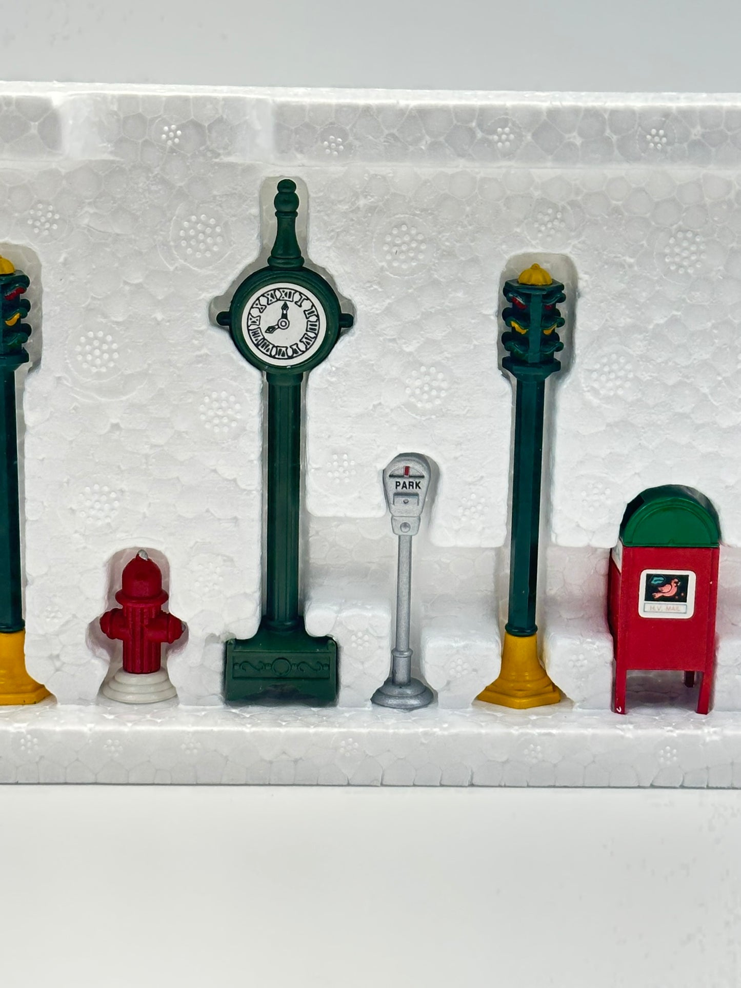 Department 56 - HV Utility Accessories (Set of 11) - Christmas in the City