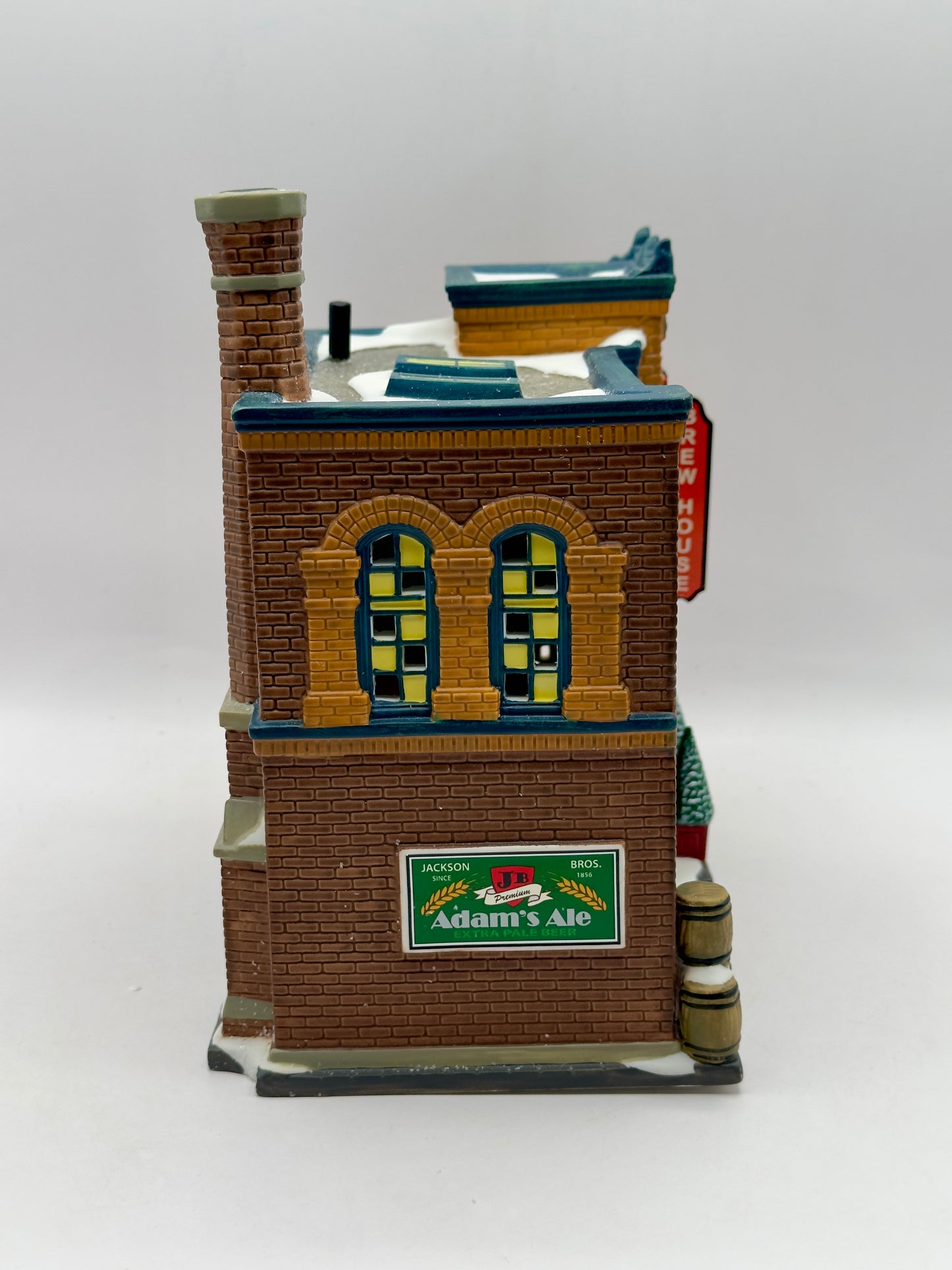 Department 56 - The Brew House - Christmas in the City
