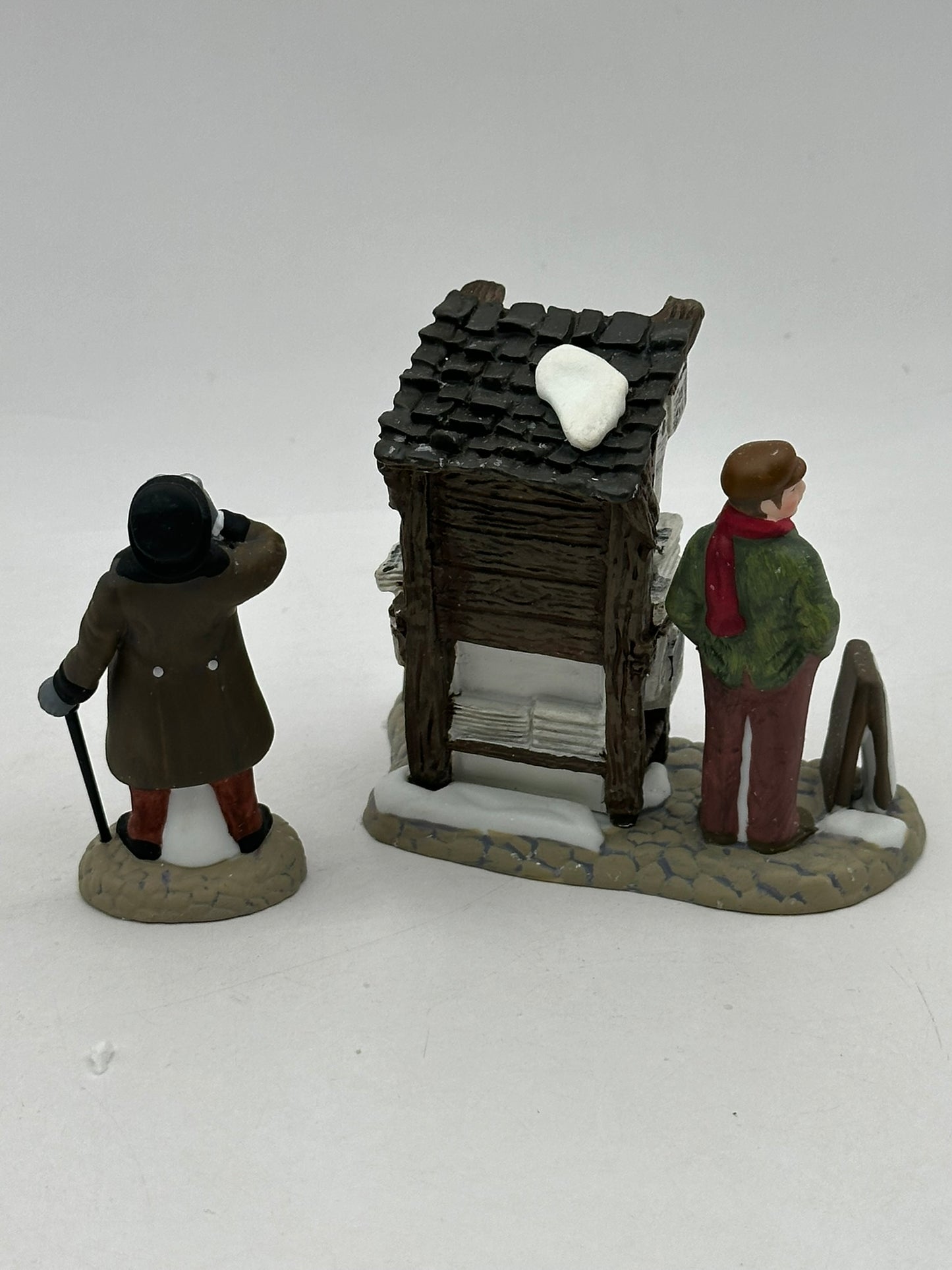 Department 56 - London Newspaper Stand - Dickens' Village