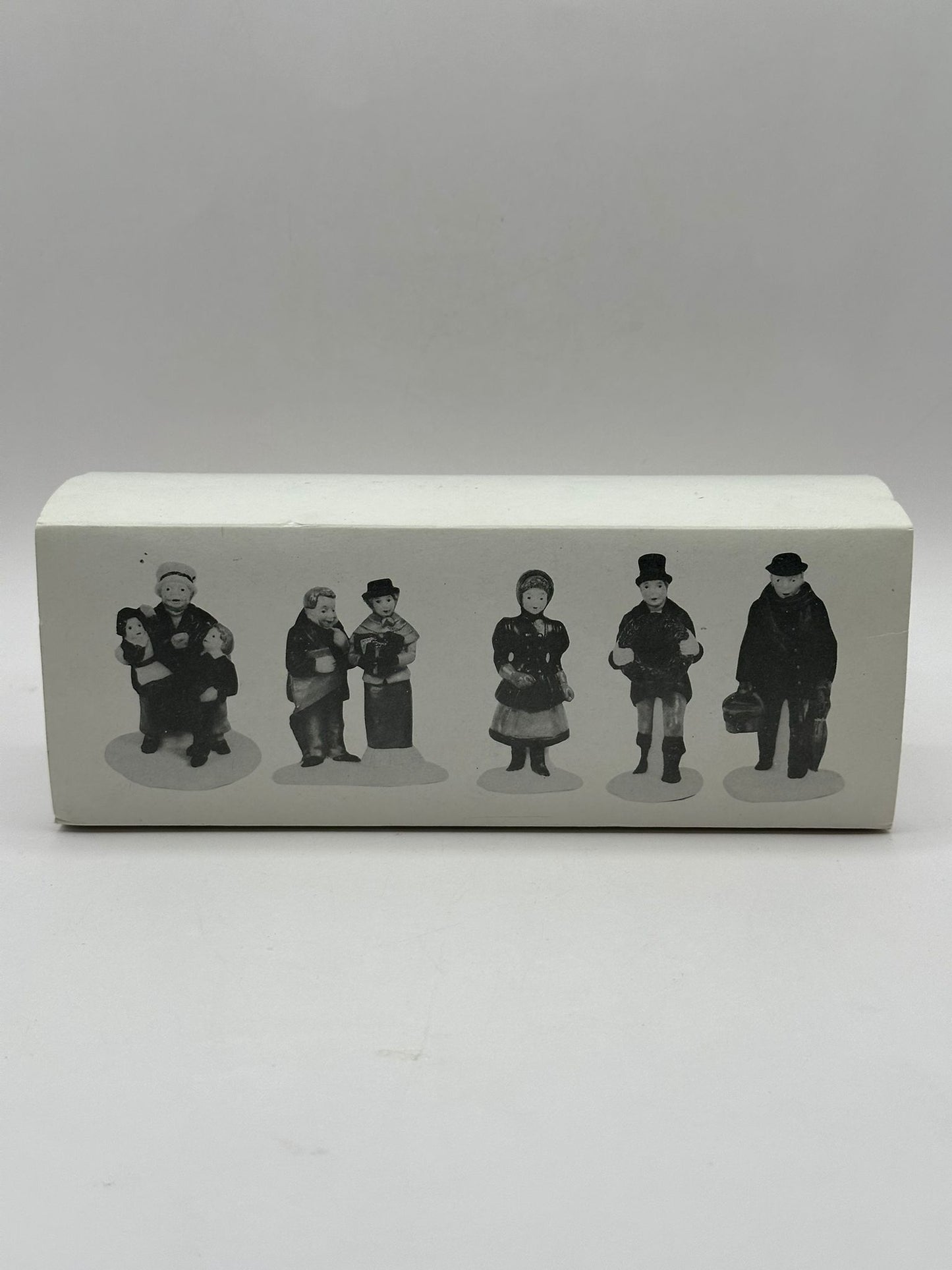 Department 56 - David Copperfield Characters - Dickens' Village