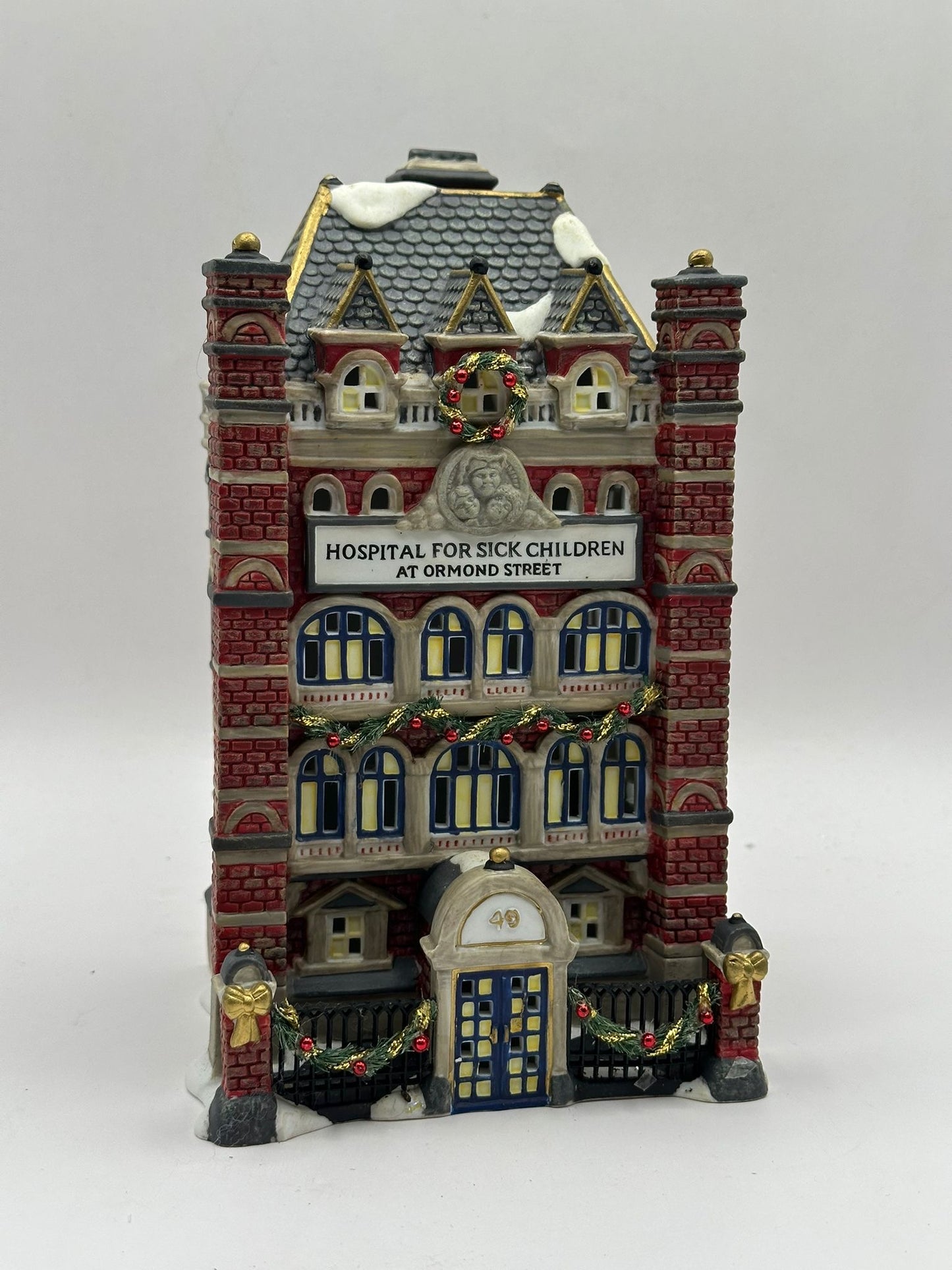 Department 56 - Hospital For Sick Children At Ormond Street - Dickens' Village