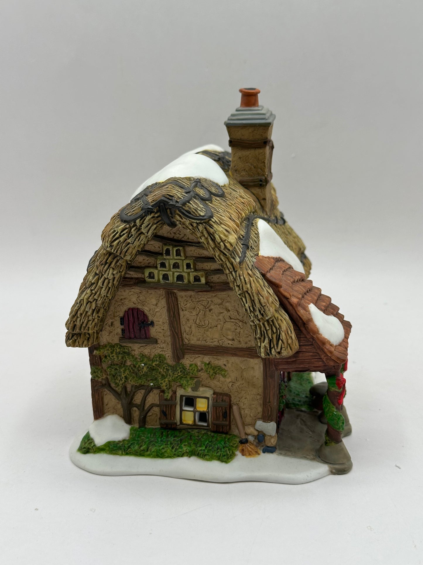 Department 56 - Hollyberry Cottage - Dickens' Village