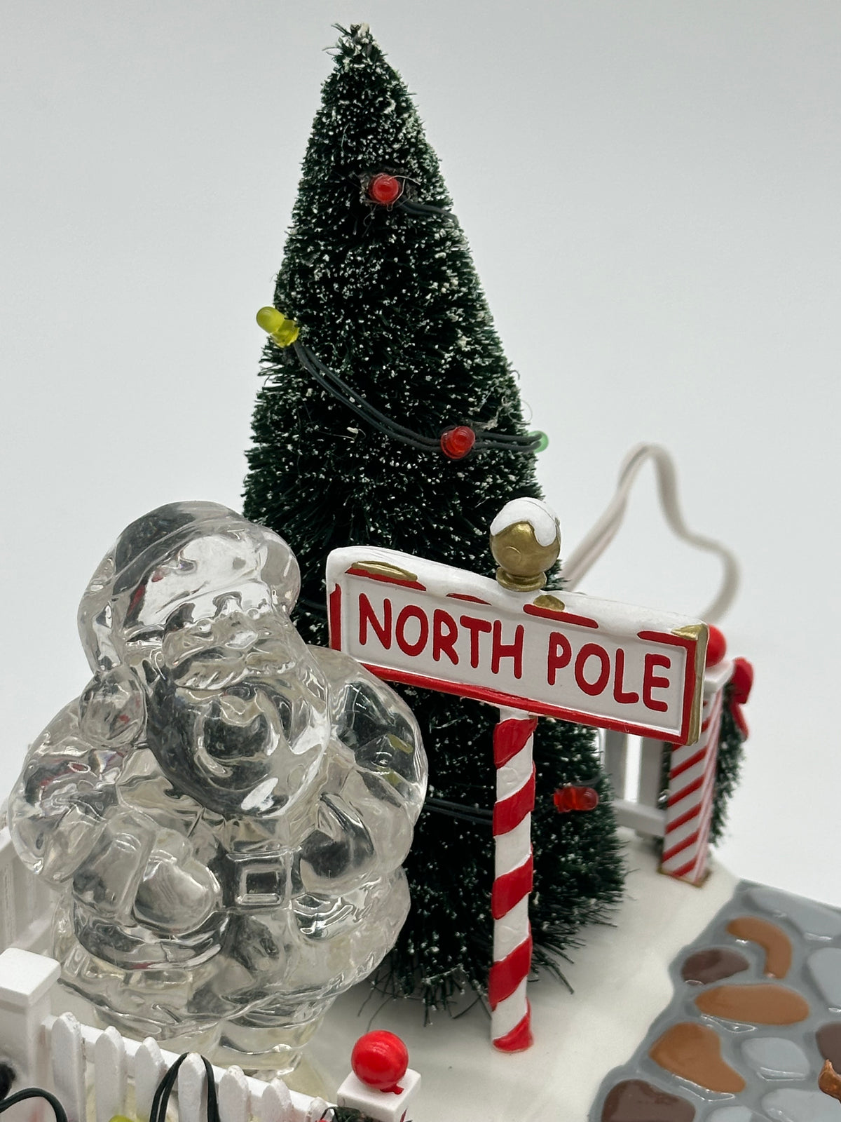 Department 56 - Neighborhood Christmas Scene - Original Snow Village
