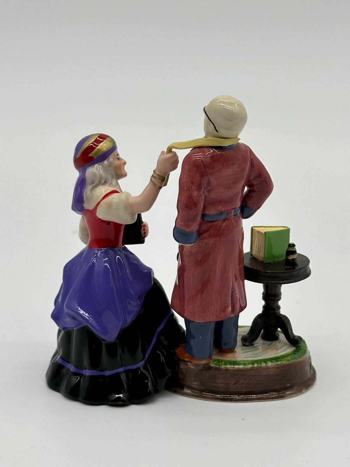 Department 56 - Madame Zelda At Work - Snow Village Halloween