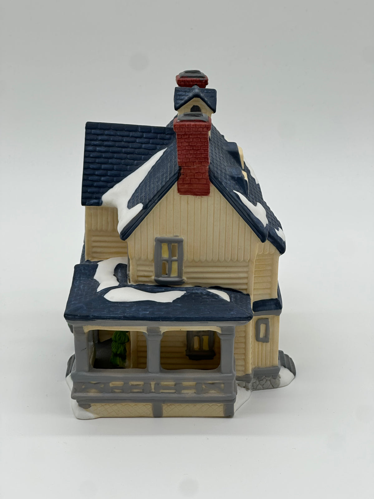 Department 56 - Ada's Bed and Boarding House - New England Village