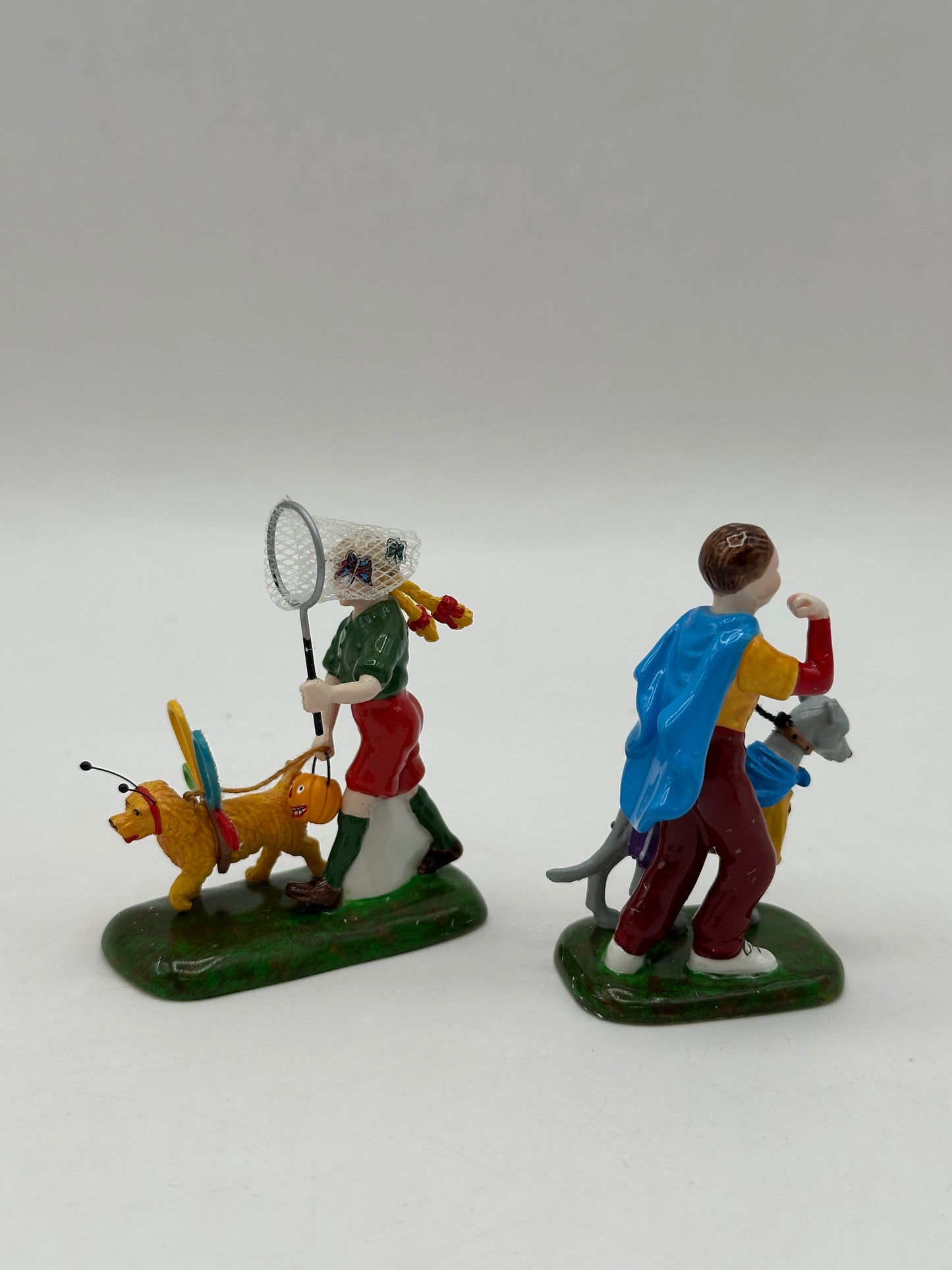 Department 56 - Canine Trick-Or-Treaters - Snow Village Halloween