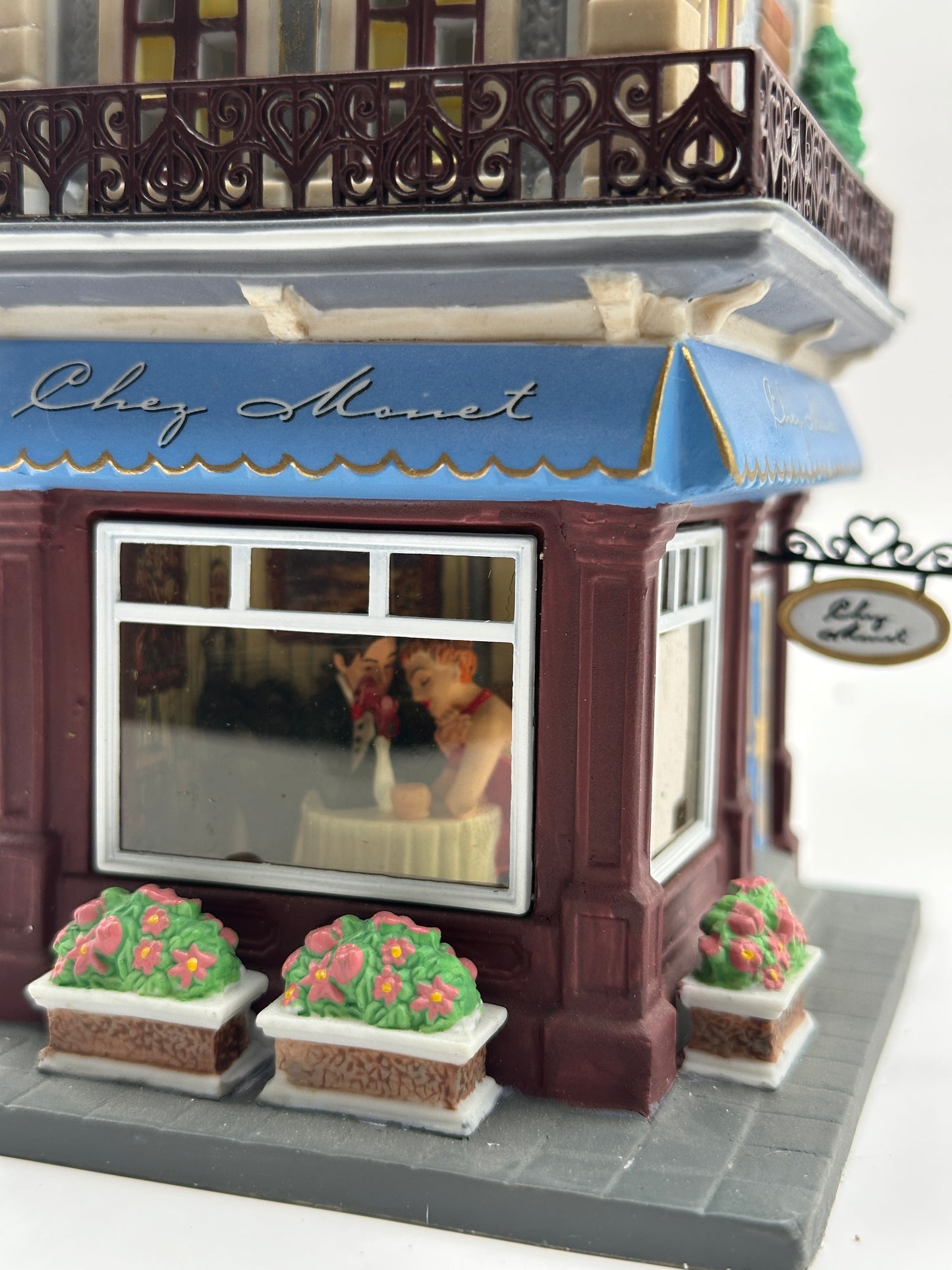 Department 56 - Chez Monet - Christmas in the City
