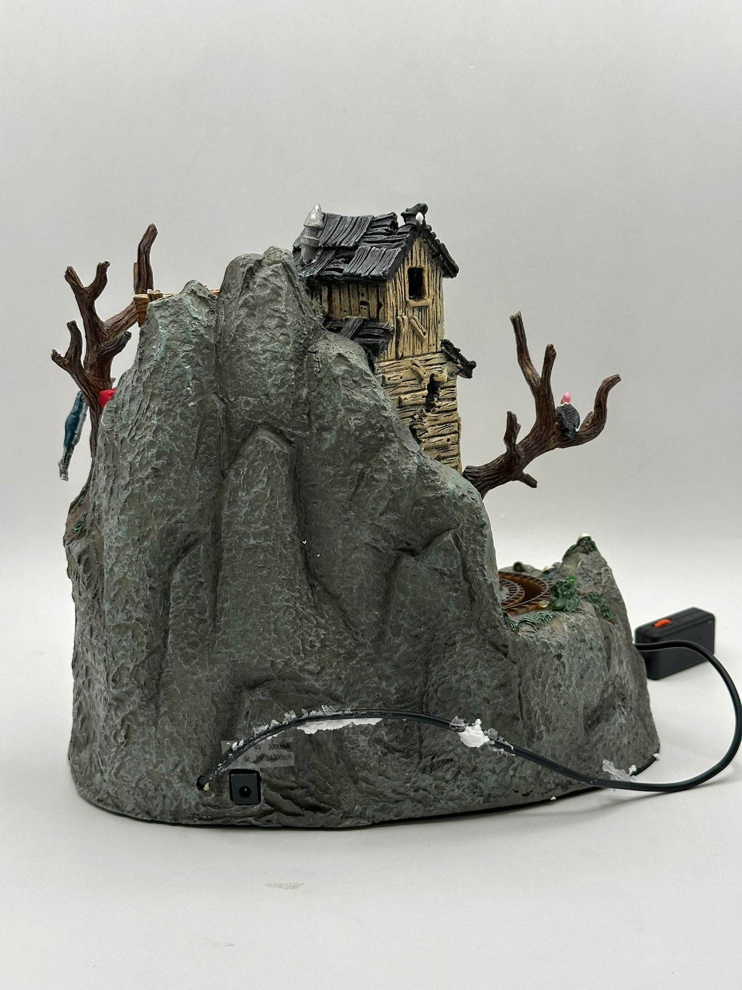 Lemax Spooky Town - Dead Man's Mine