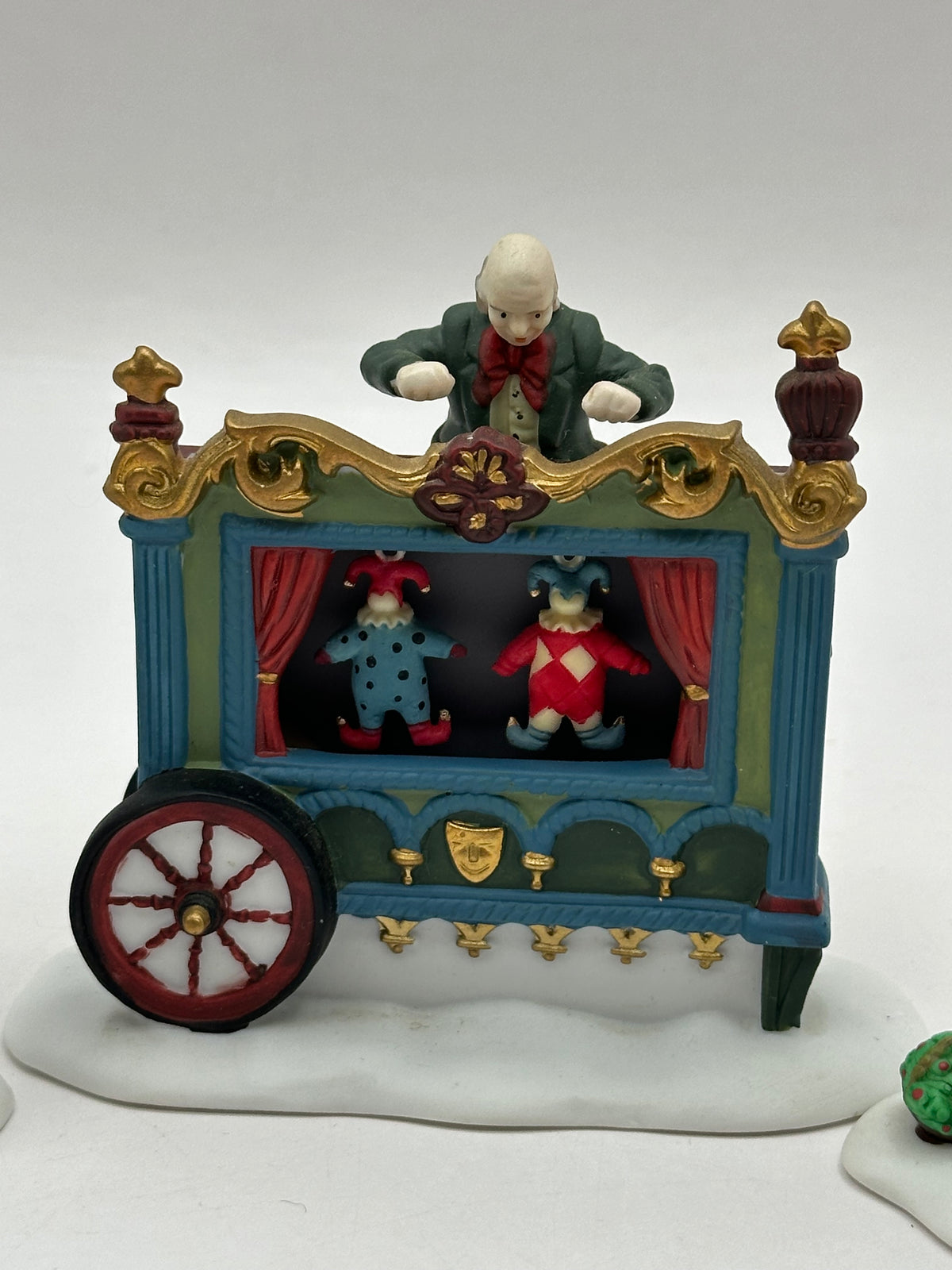 Department 56 - The Old Puppeteer - Dickens' Village