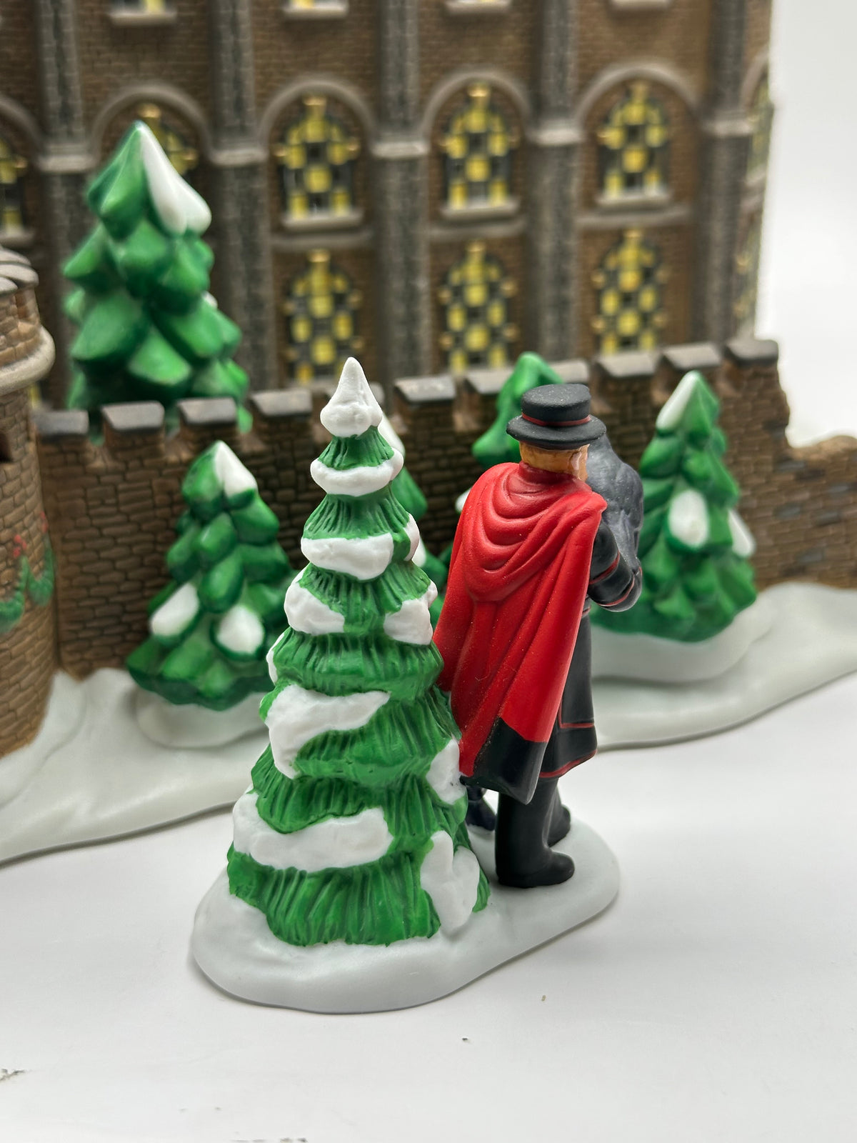 Department 56 - Tower of London (Historical Landmark Series) - Dickens' Village