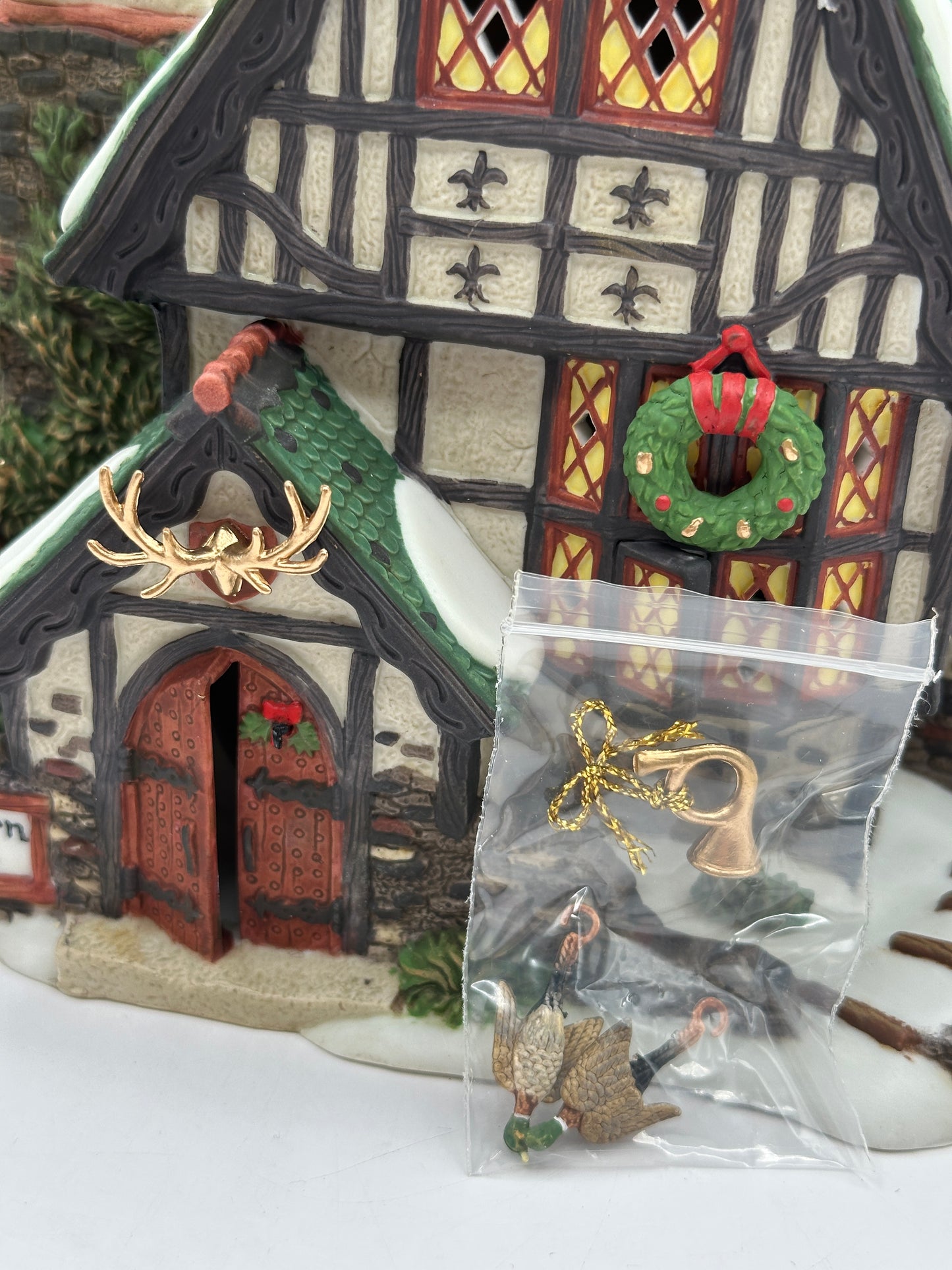 Department 56 - Staghorn Lodge - Dickens' Village