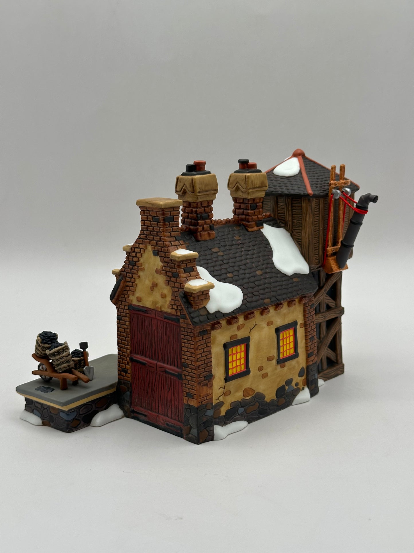 Department 56 - The Locomotive Shed & Water Tower - Dickens' Village