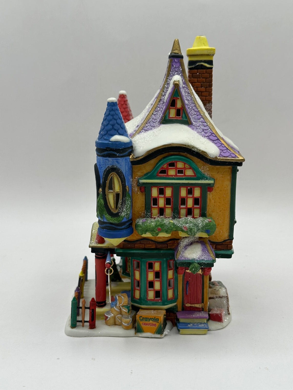 Department 56 - Crayola® Polar Palette Art Centre - North Pole Series