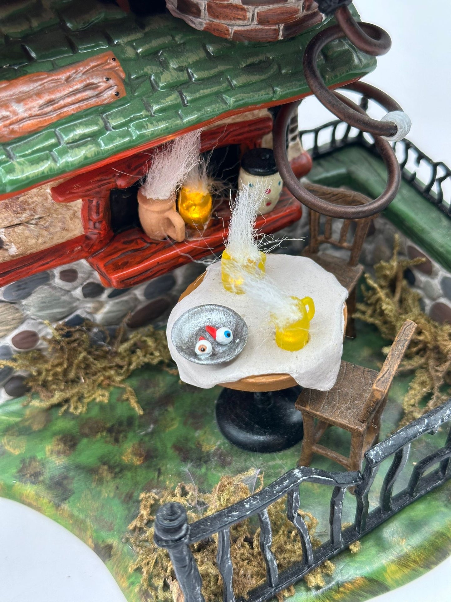 Department 56 - Witch's Brew Pub - Snow Village Halloween