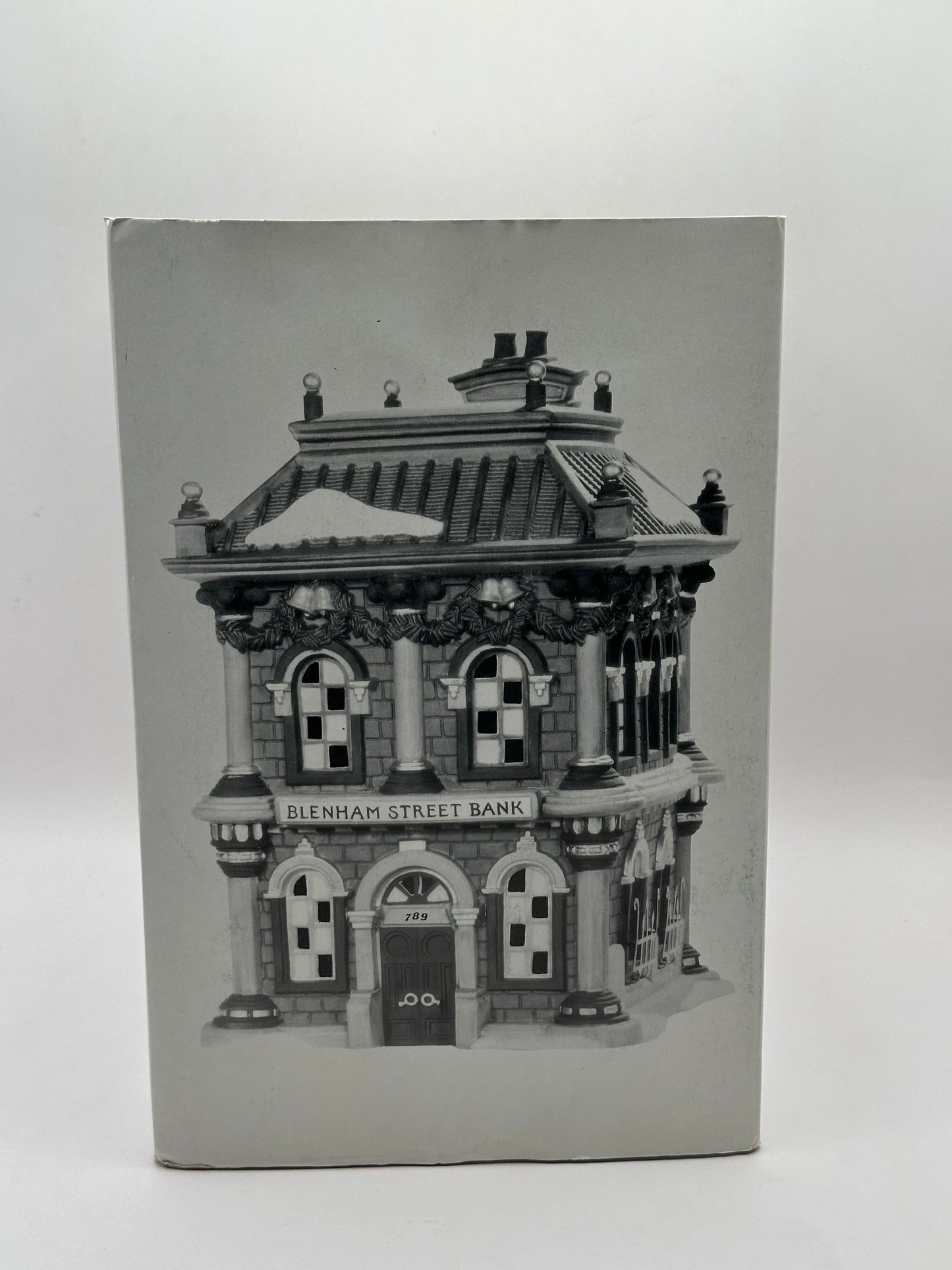 Department 56 - Blenham Street Bank - Dickens' Village