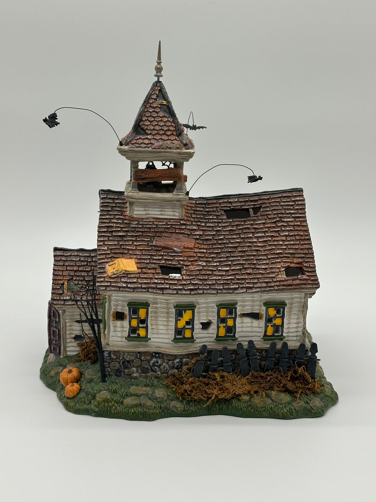 Department 56 - Ghoul School - Snow Village Halloween
