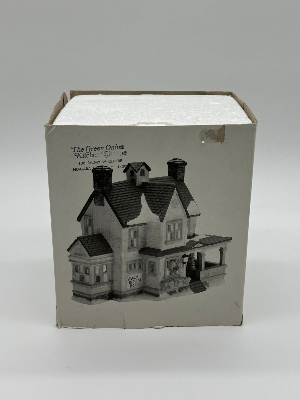 Department 56 - Ada's Bed and Boarding House - New England Village