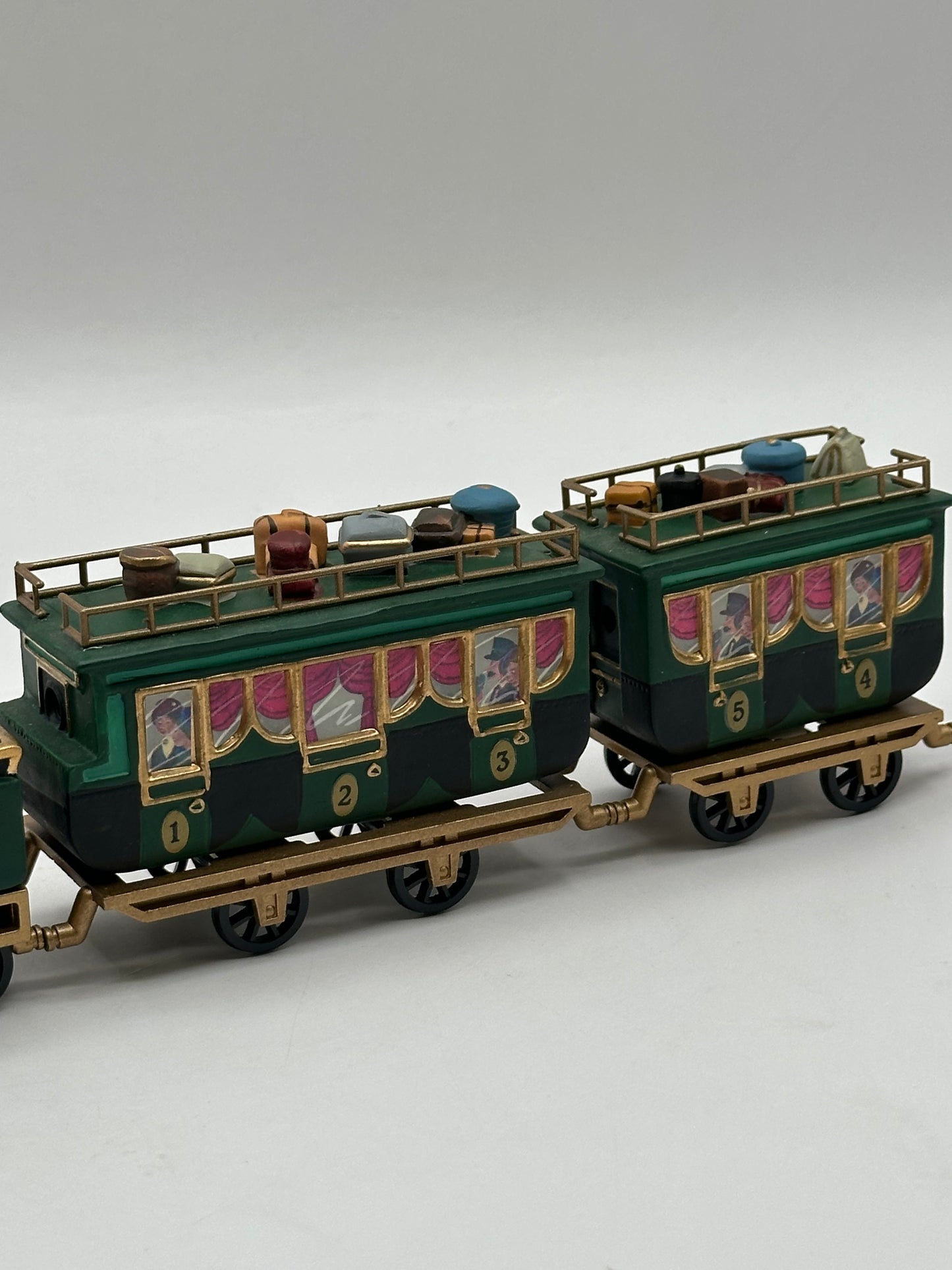 Department 56 - 'The Flying Scot' Train - Dickens' Village