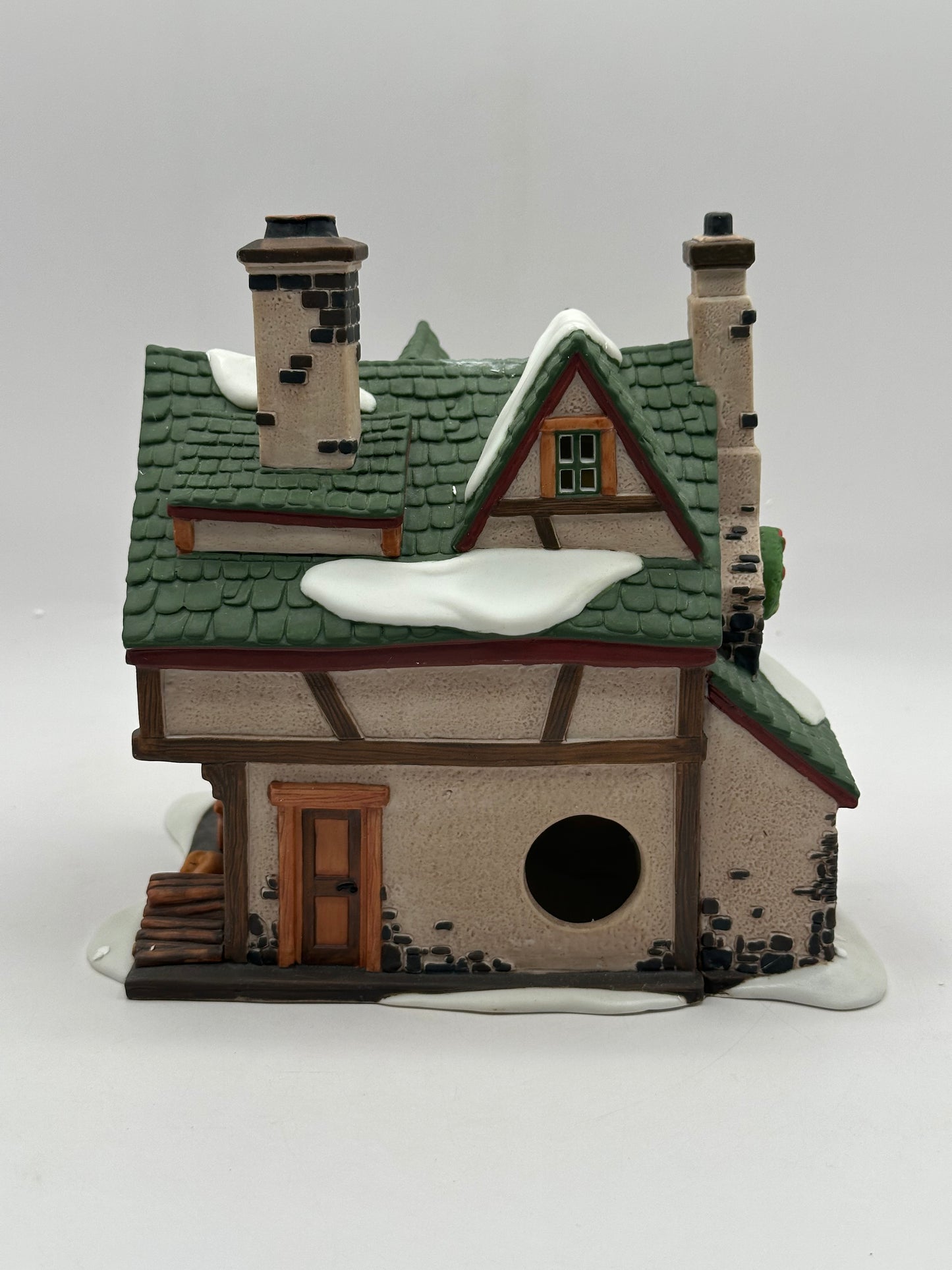 Deparmentt 56 - Quilly’s Antiques - Dickens’ Village