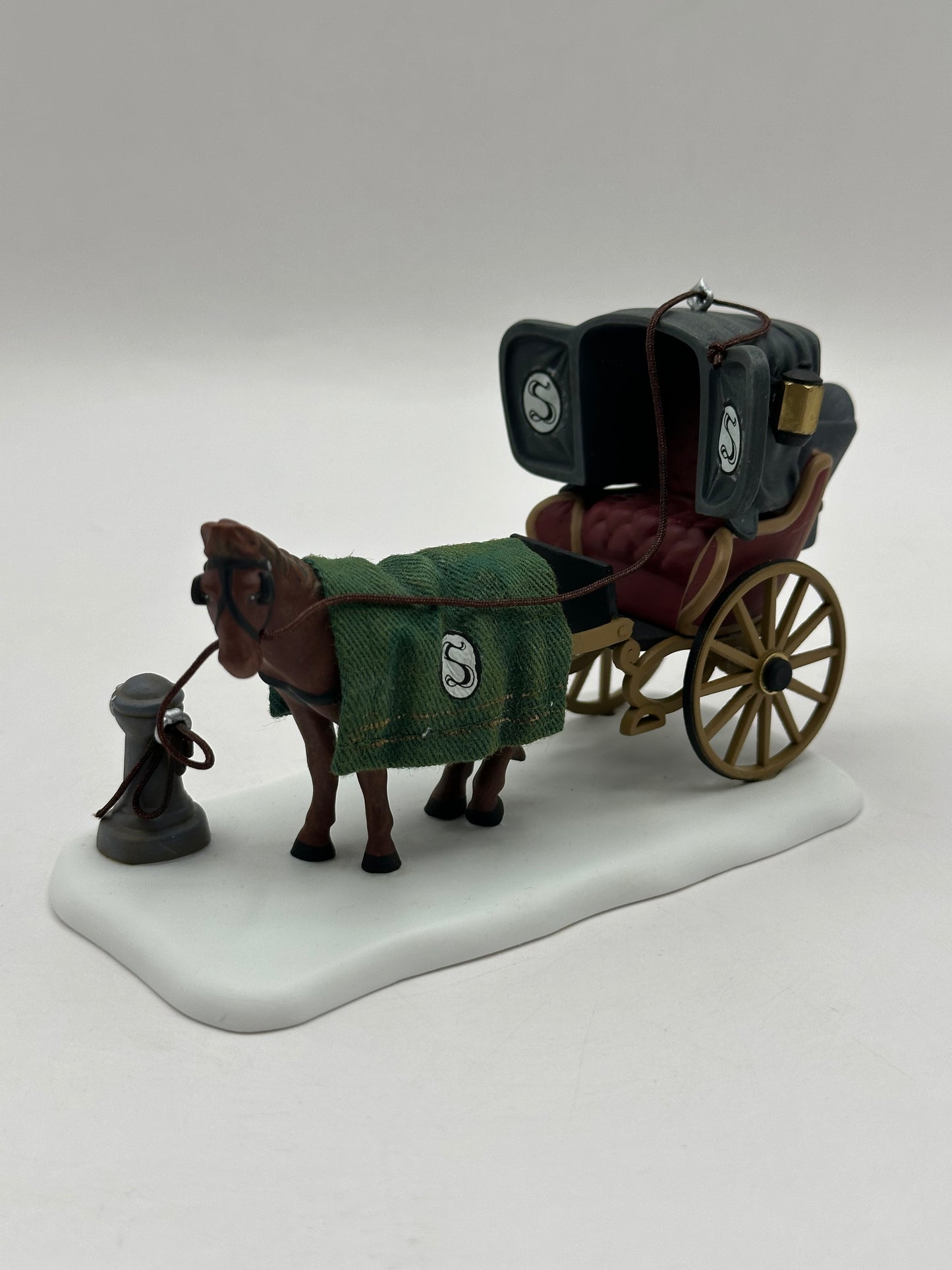 Department 56 - An Elegant Ride - Dickens' Village