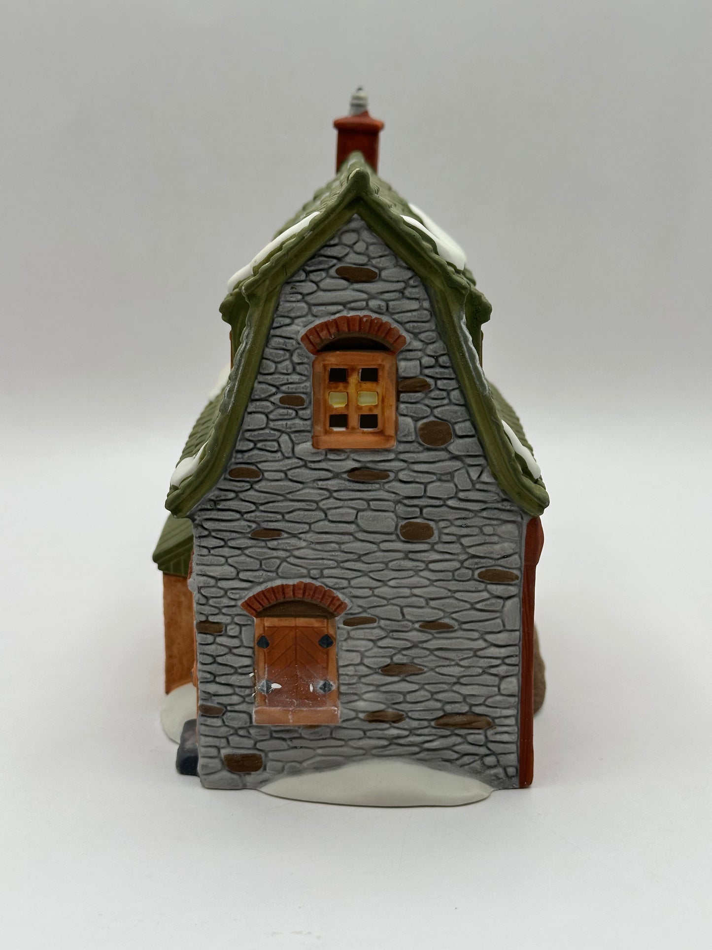 Department 56 - White Horse Bakery - Dickens' Village