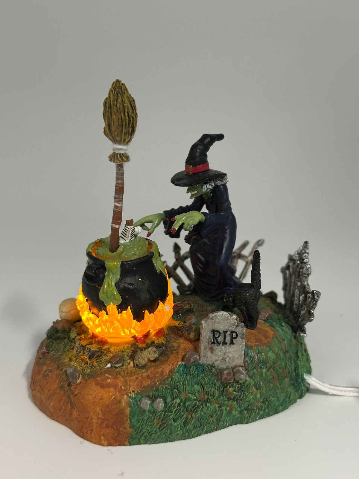 Department 56 - Animated Hocus Pocus Witch - Halloween