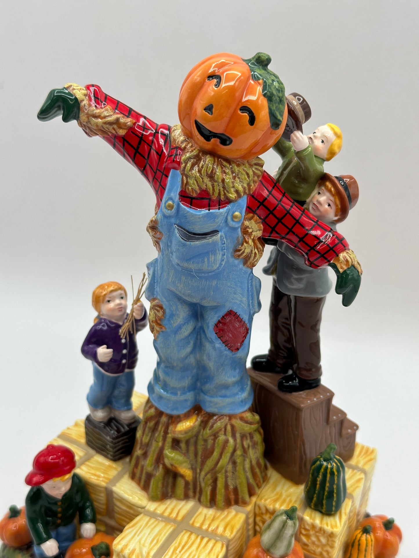 Department 56 - Building The Scarecrow - Snow Village Halloween