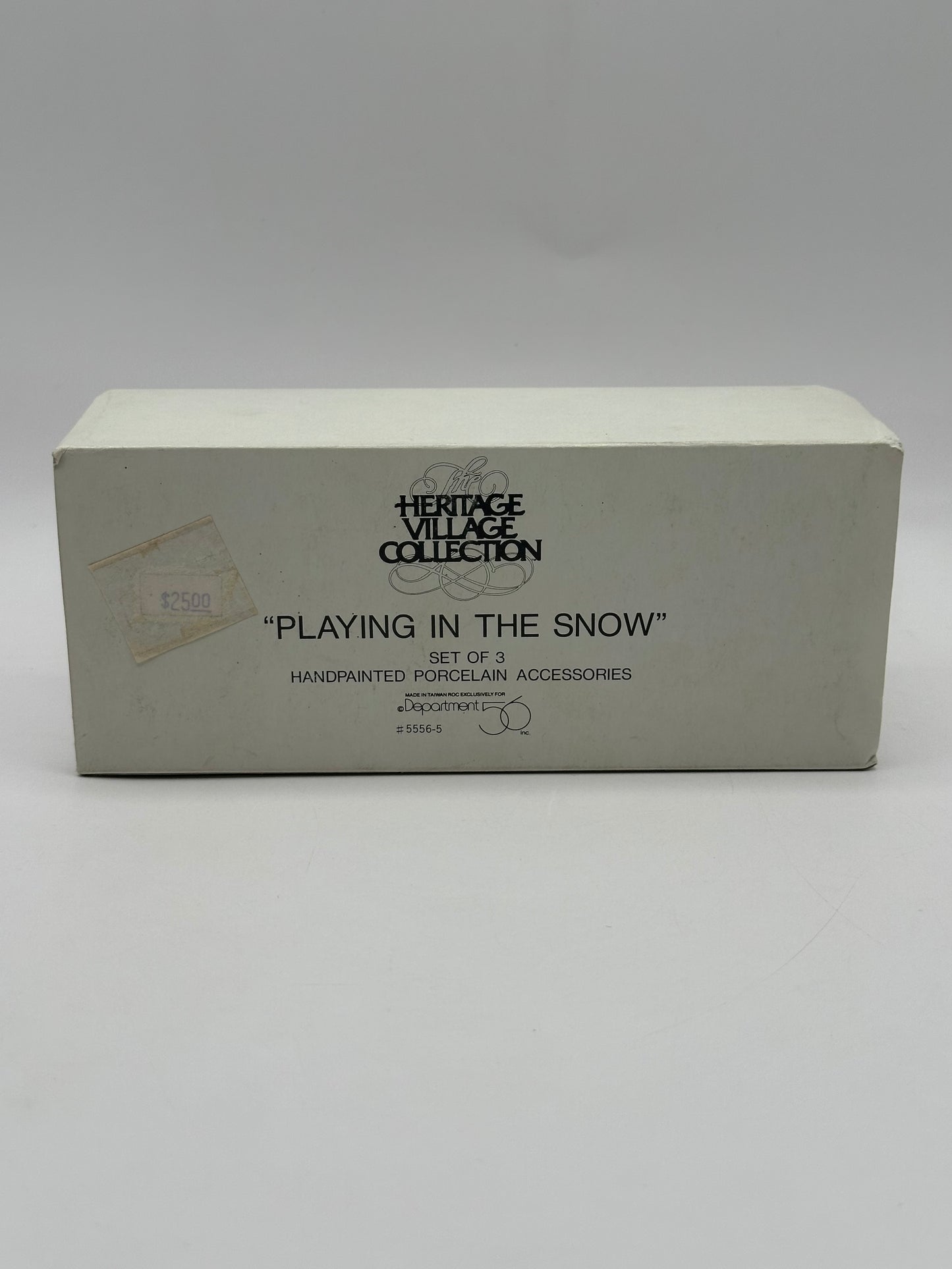 Department 56 – Playing In The Snow – Christmas in the City