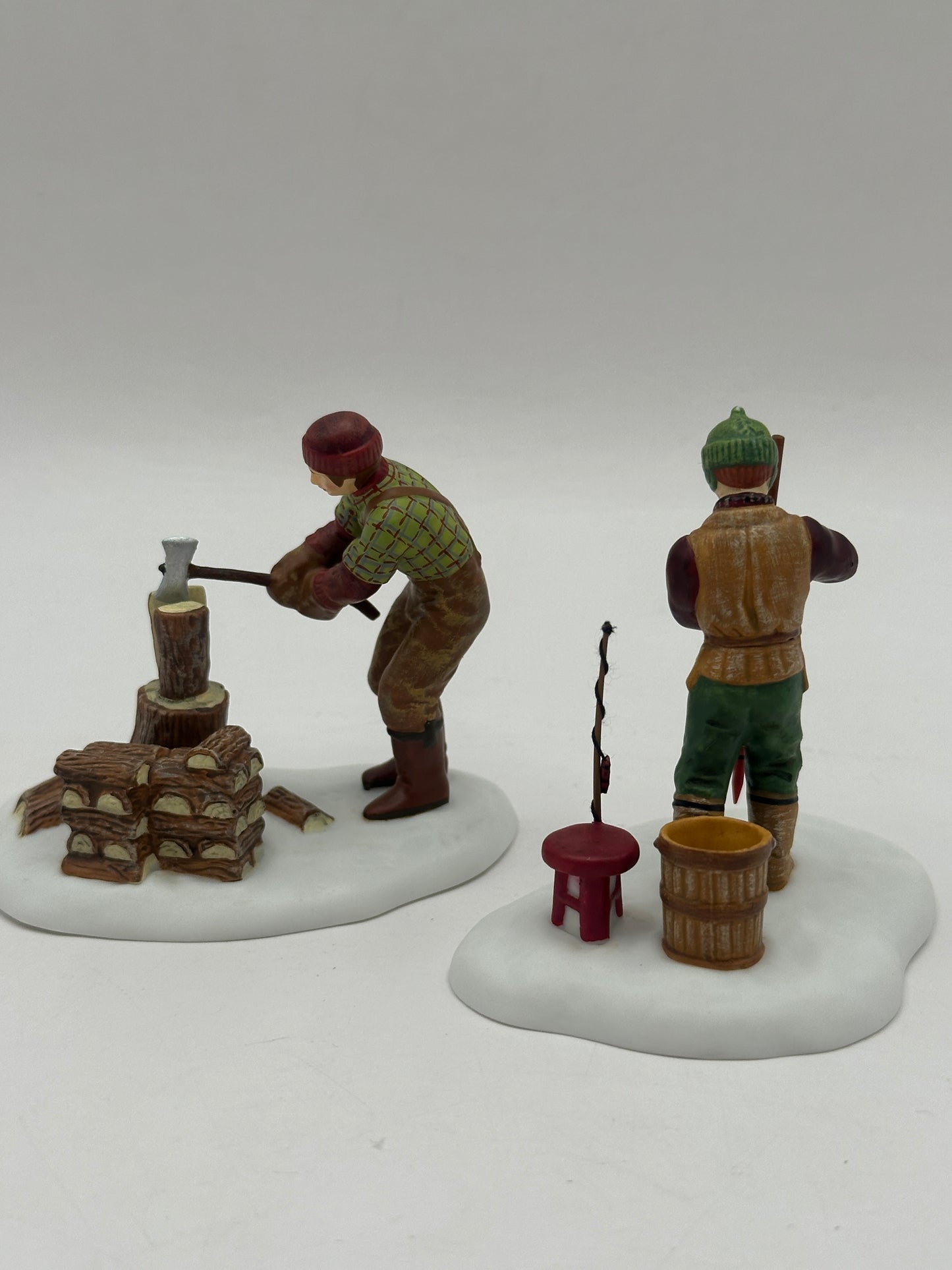 Department 56 - A Day At The Cabin - New England Village