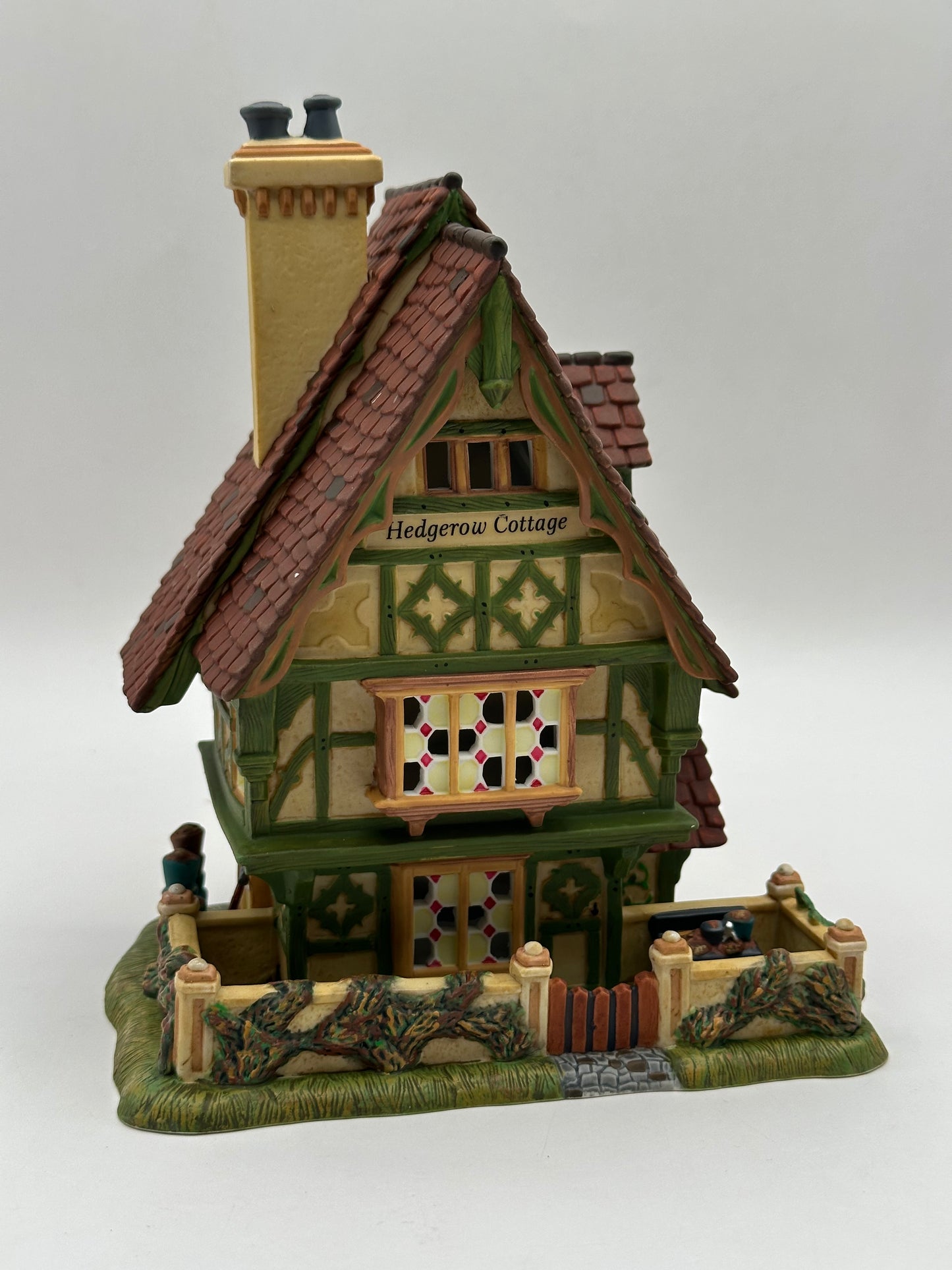 Department 56 - Hedgerow Garden Cottage - Dickens' Village