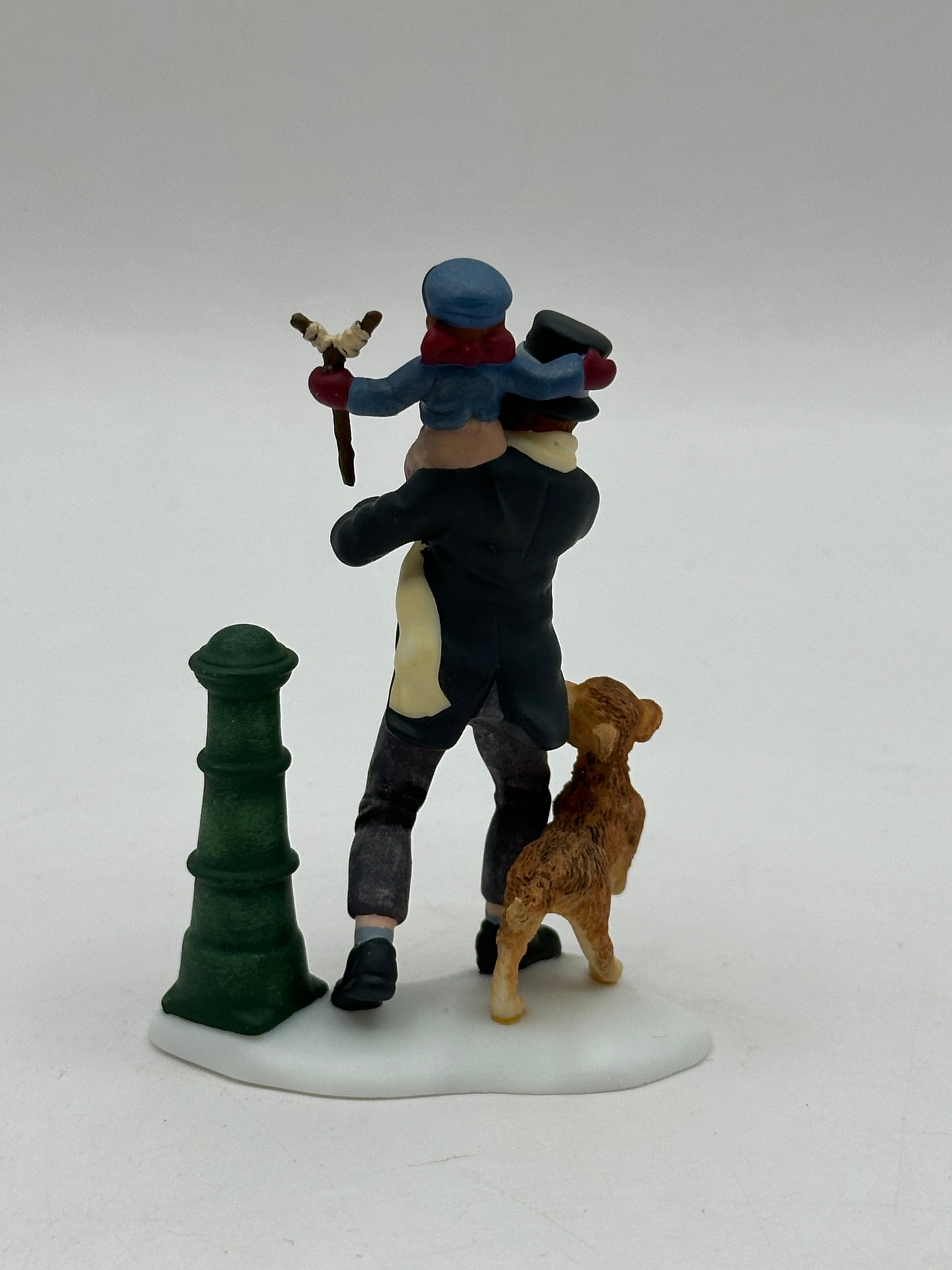 Department 56 - Bob Cratchit and Tiny Tim (A Christmas Carol) - Dickens' Village