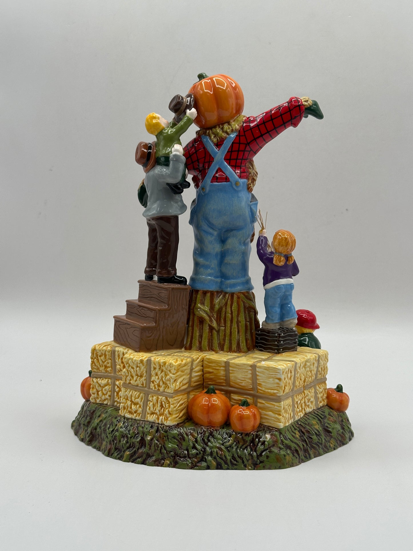 Department 56 - Building The Scarecrow - Snow Village Halloween