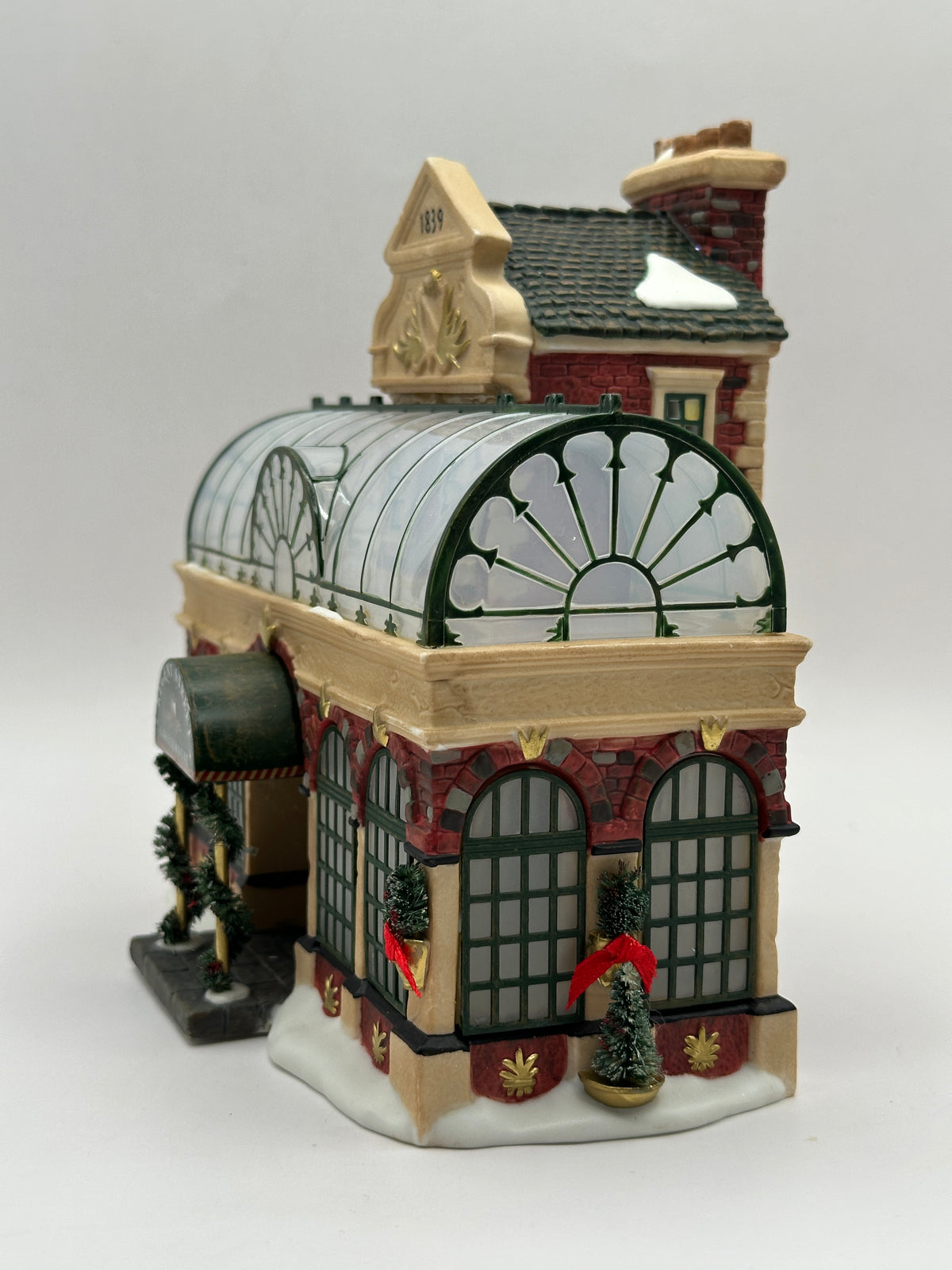 Department 56 - Regent Street Coffeehouse - Dickens' Village