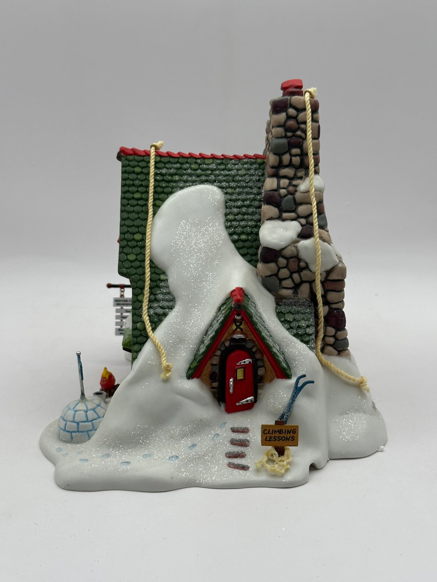 Department 56 - Frosty Pines Outfitters - North Pole Series