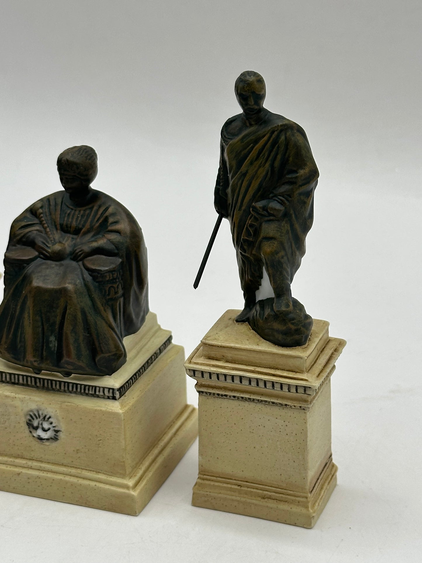 Department 56 - Village Monuments - Village Accessories