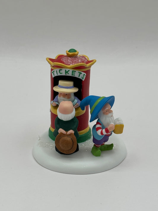 Department 56 - Two For The Show - North Pole Series