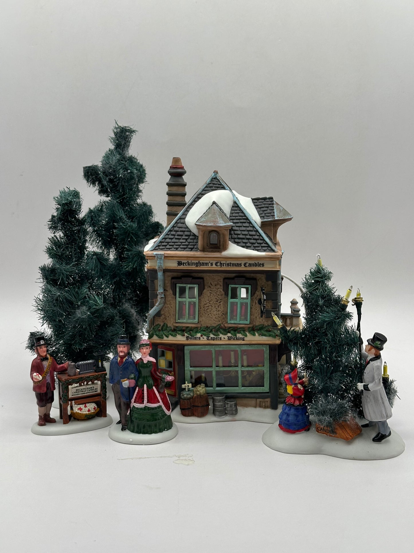 Department 56 - Beckingham's Christmas Candles - Dickens' Village