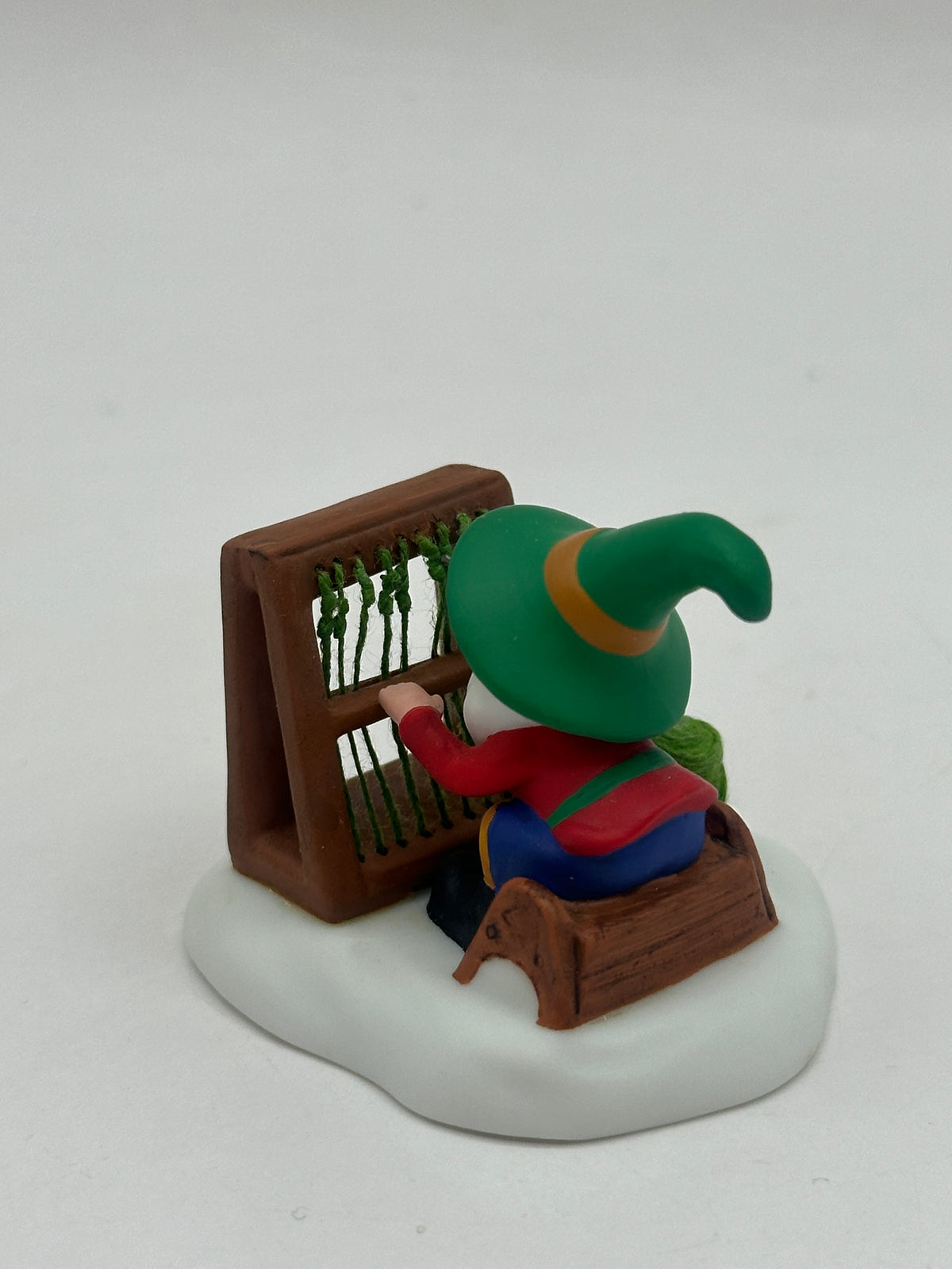 Department 56 - Running The Loom - North Pole Series