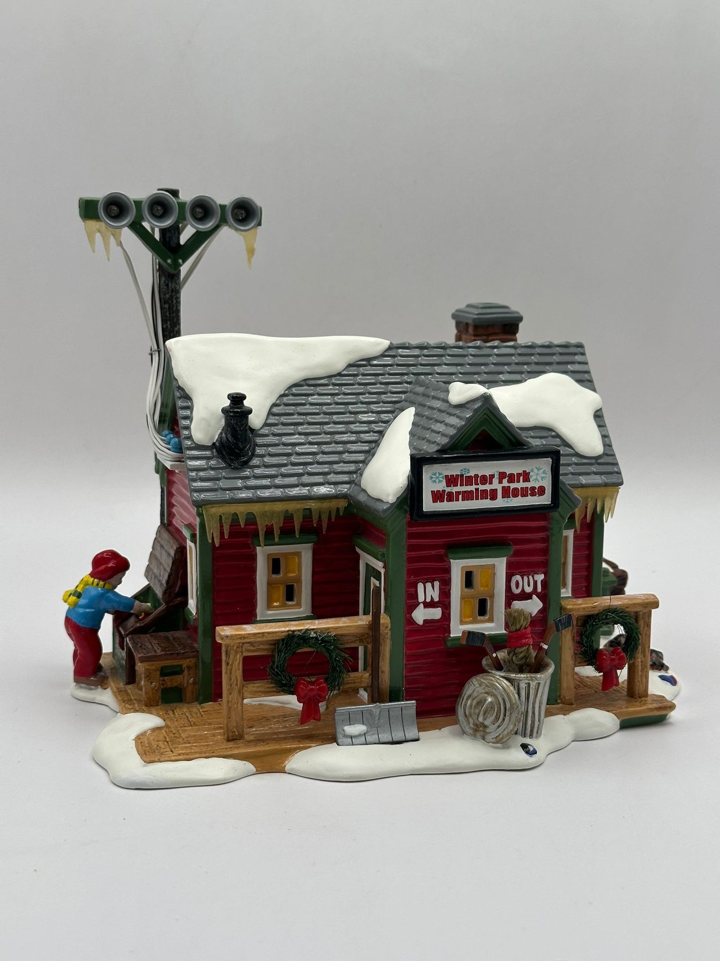Department 56 - Winter Park Warming House - Original Snow Village
