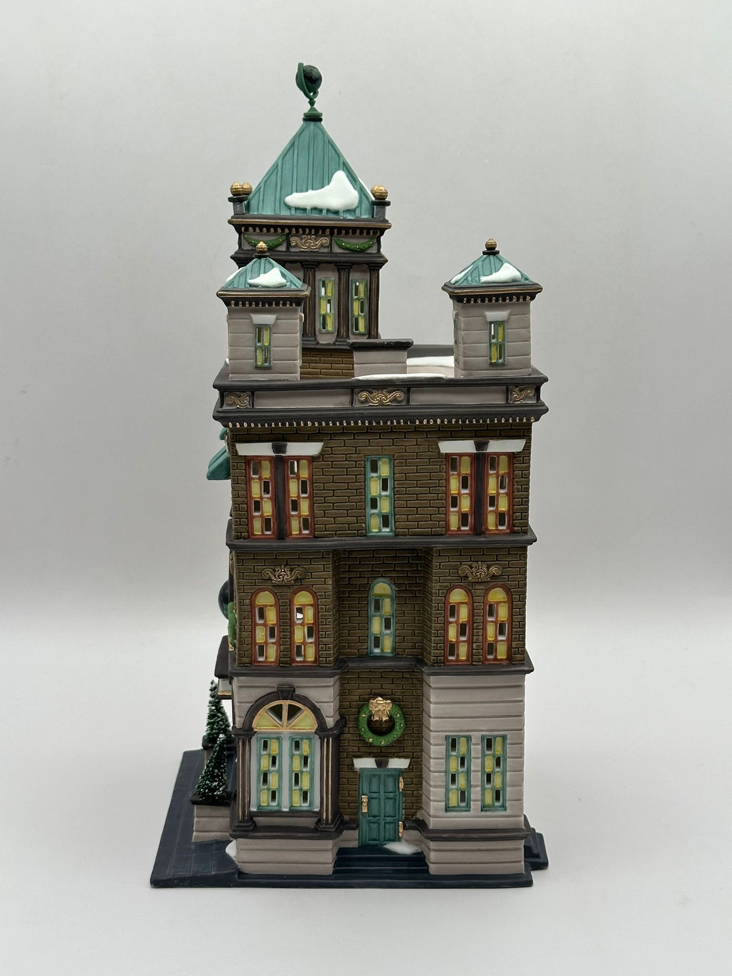 Department 56 - The City Globe - Christmas in the City