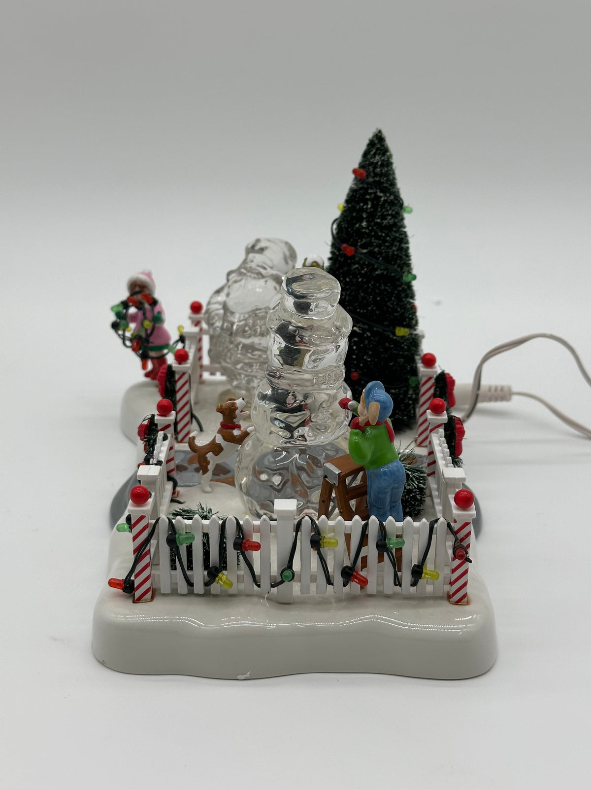 Department 56 - Neighborhood Christmas Scene - Original Snow Village
