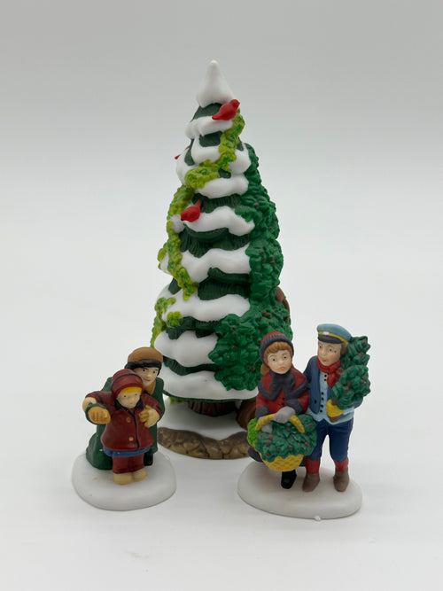 Department 56 - The Holly and The Ivy - Christmas in the City