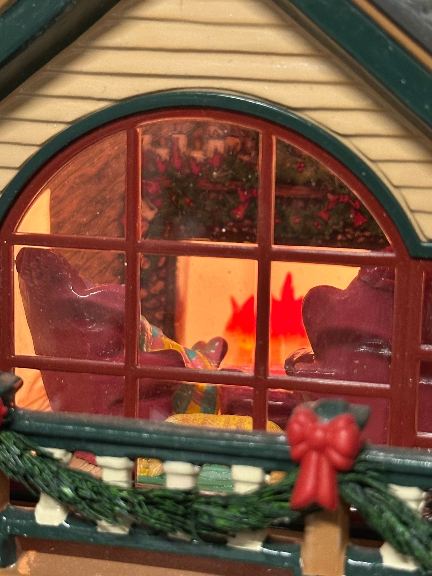 Department 56 - Christmas Lake Chalet - Original Snow Village