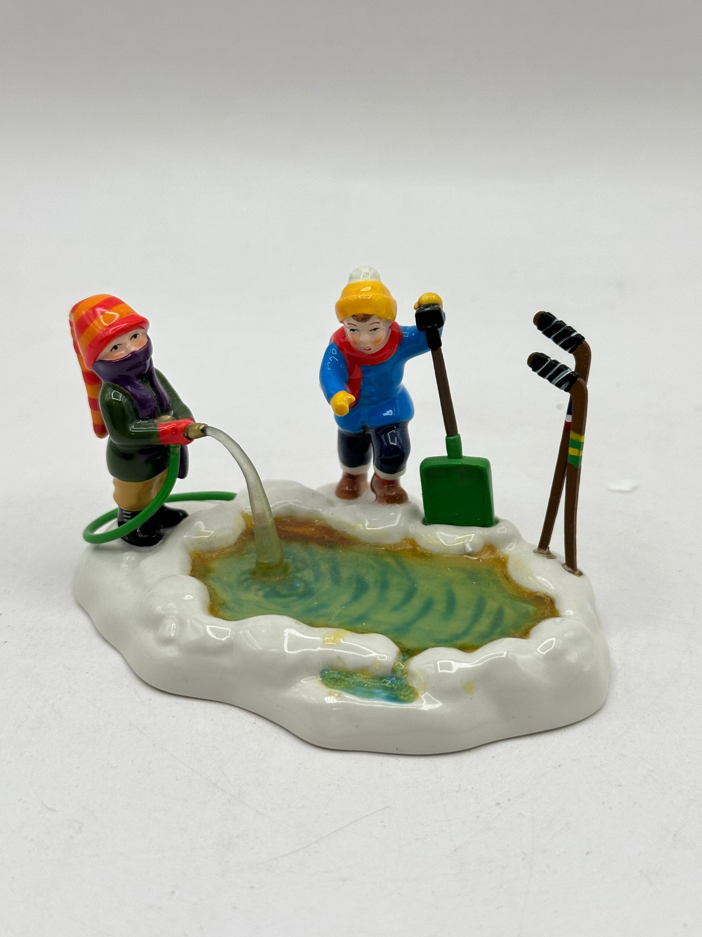 Department 56 - Future Hockey Stars - Original Snow Village