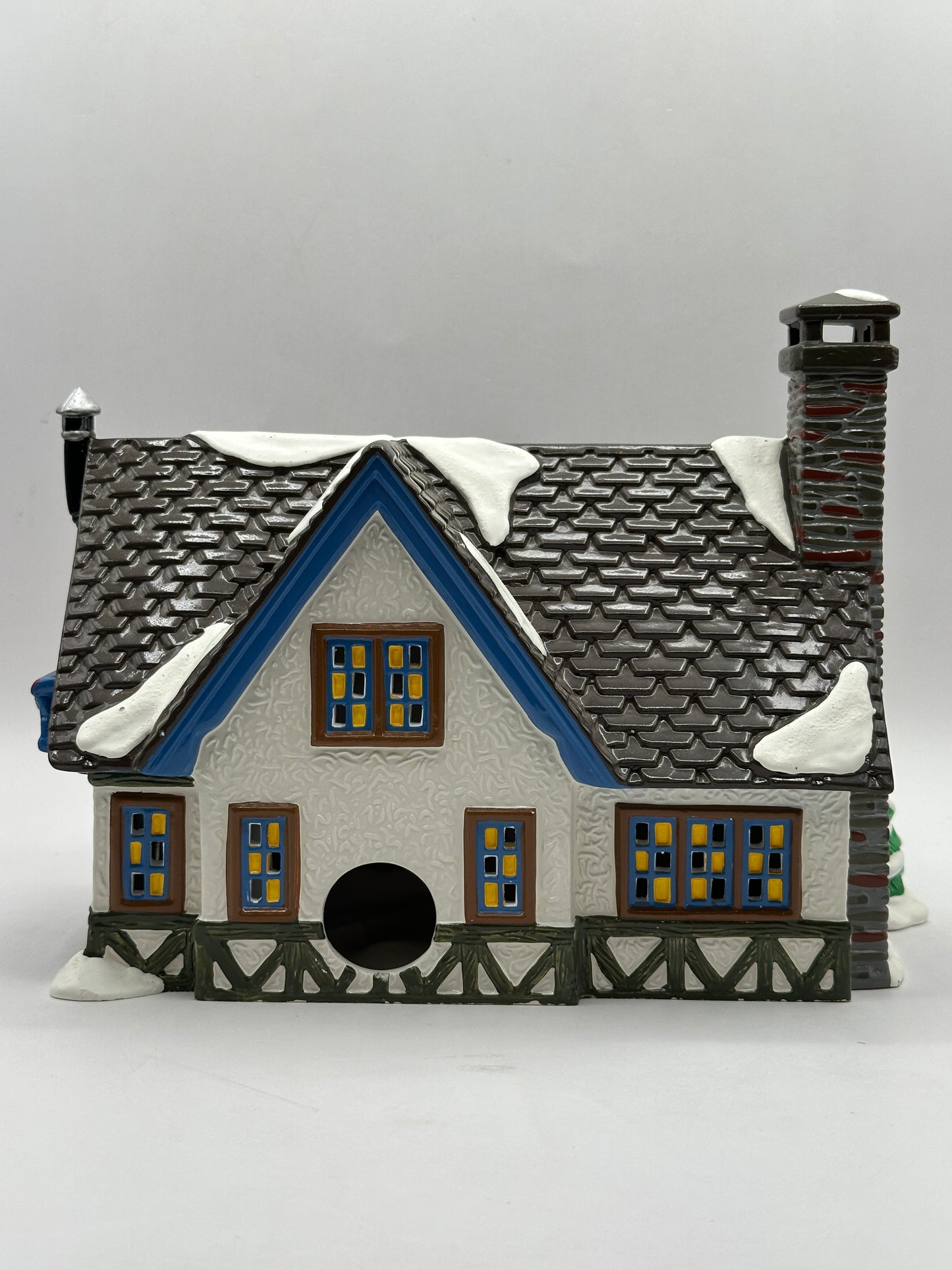 Department 56 - Skate & Ski Shop - Original Snow Village
