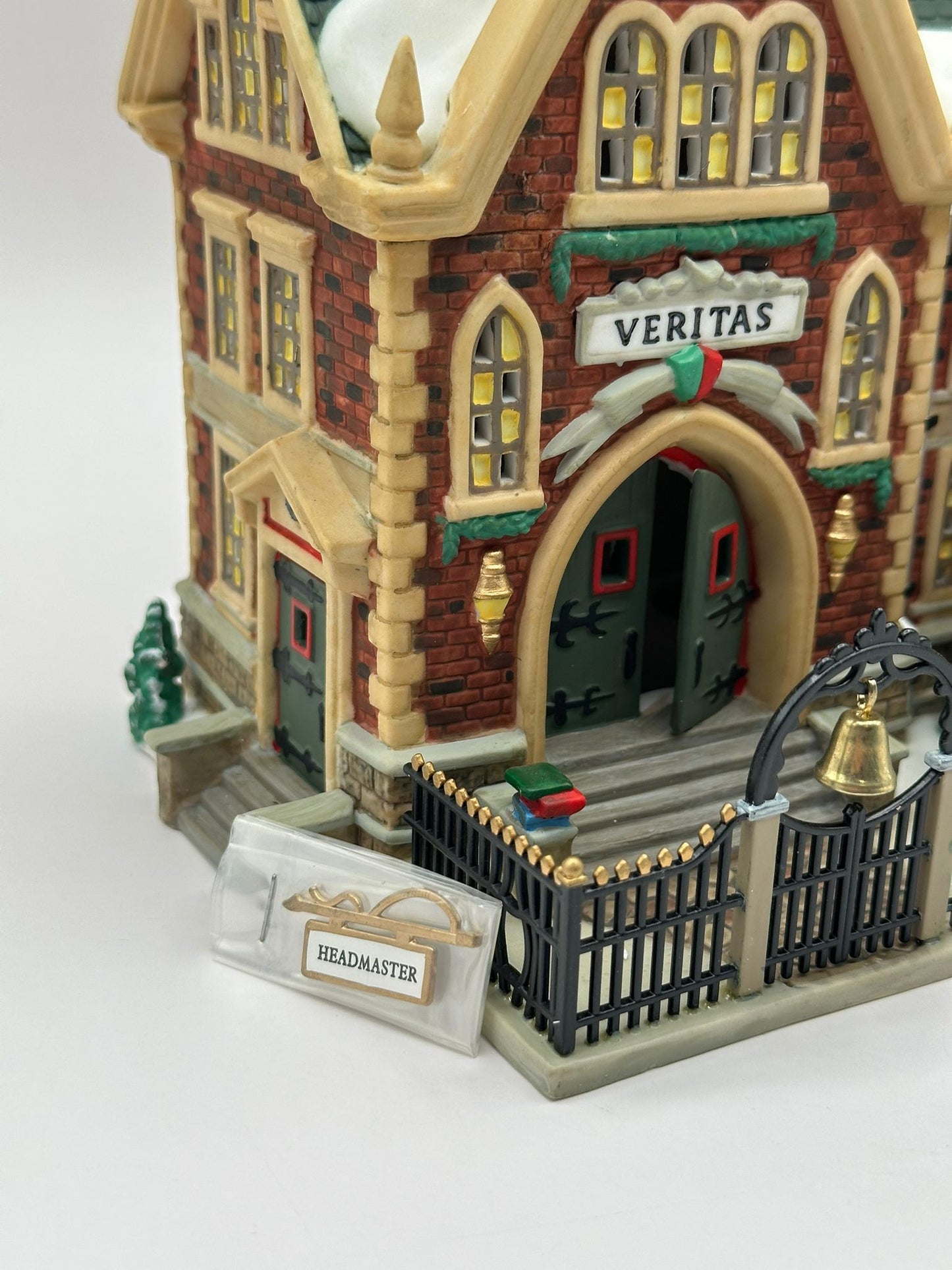 Department 56 - Rockingham School - Dickens' Village