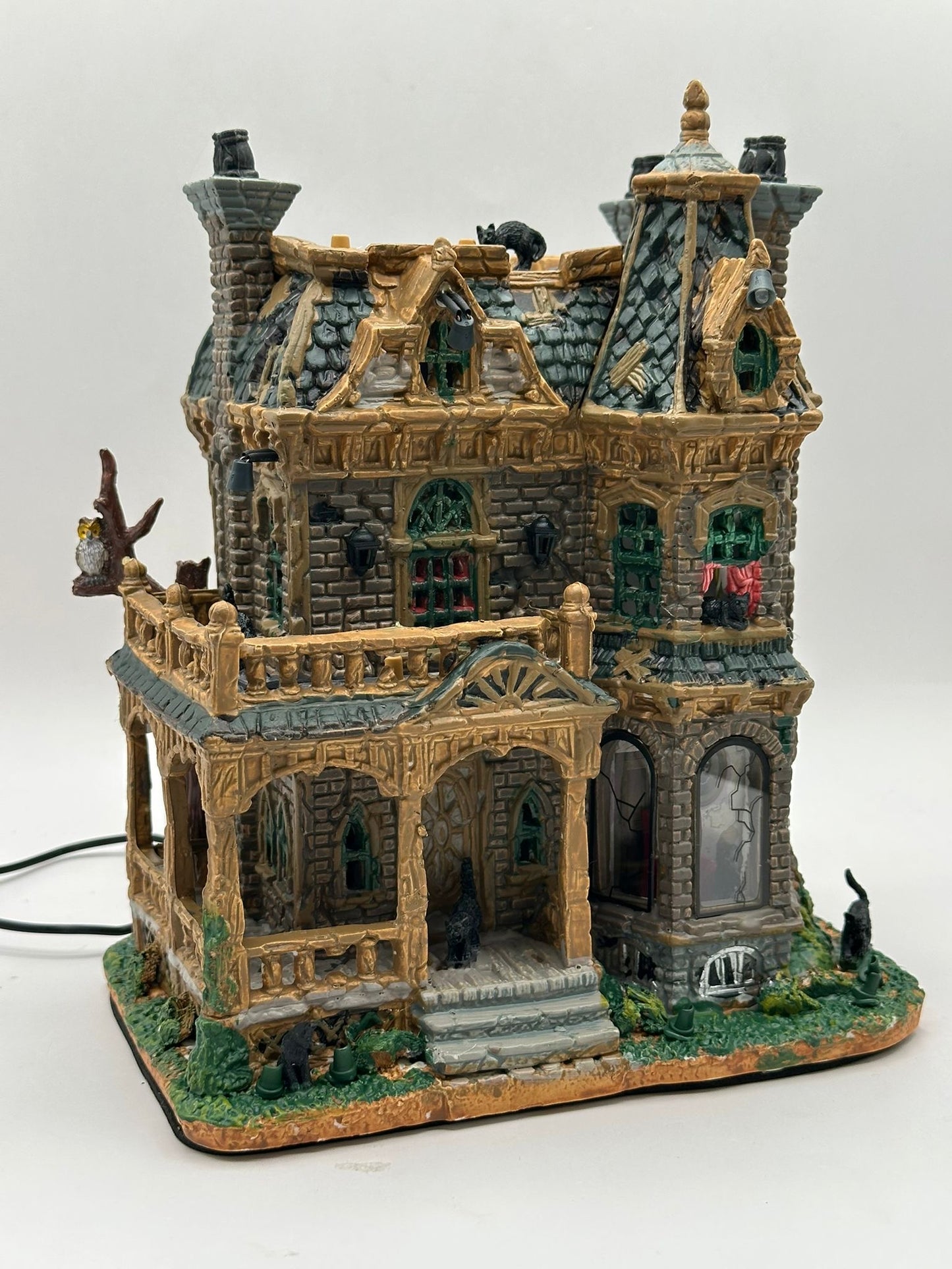 Lemax Spooky Town - Withered Mansion