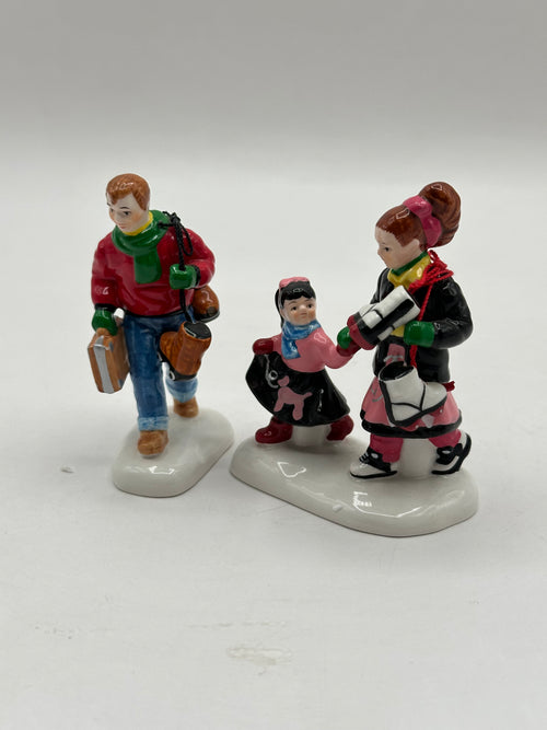 Department 56 - Everybody Goes Skating At Rollerama - Original Snow Village